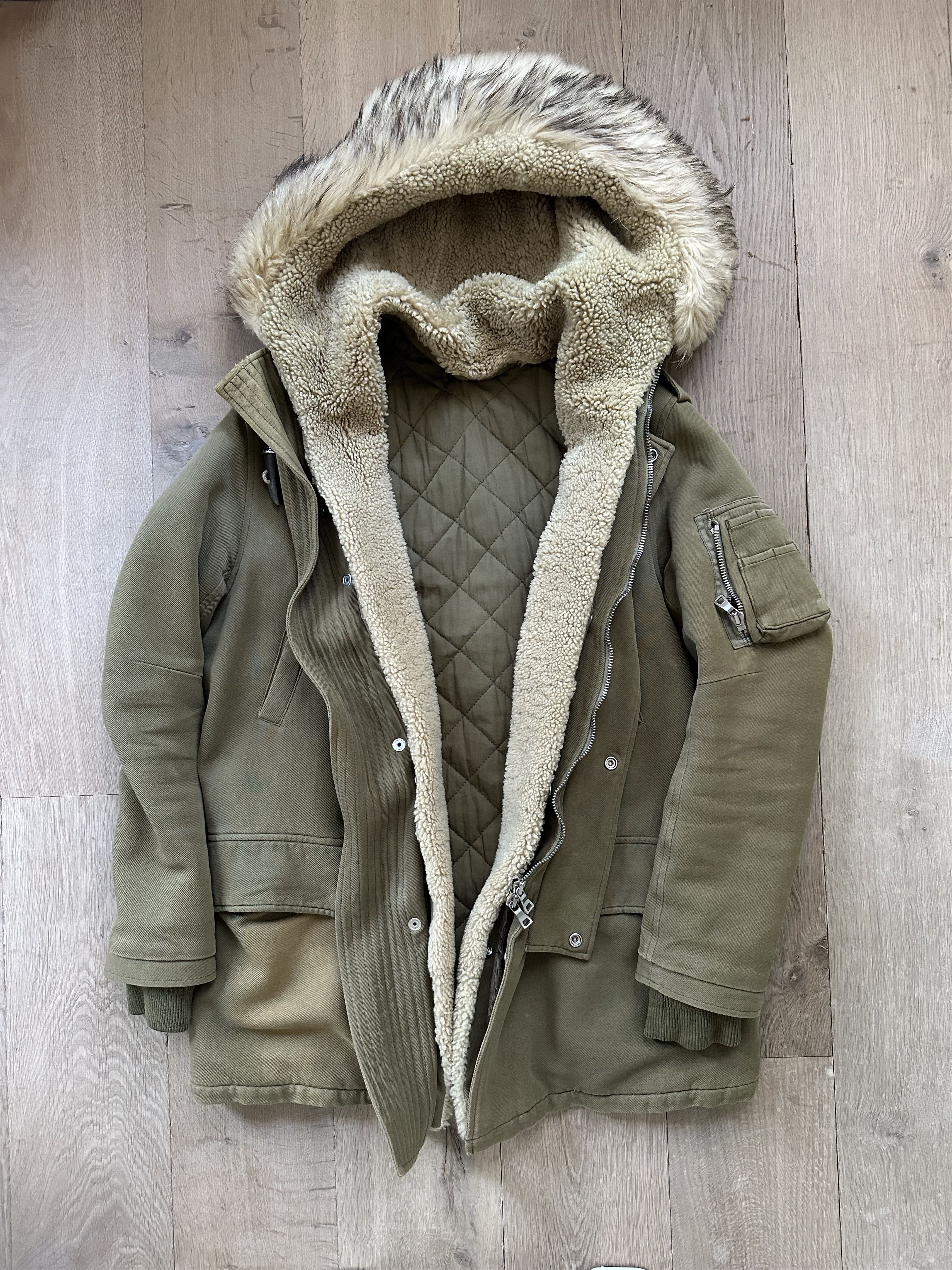 Balmain Balmain Decarnin AW11 Kanye Raccoon Hooded Parka Coat size L Size US L / EU 52-54 / 3 - 2 Thumbnail