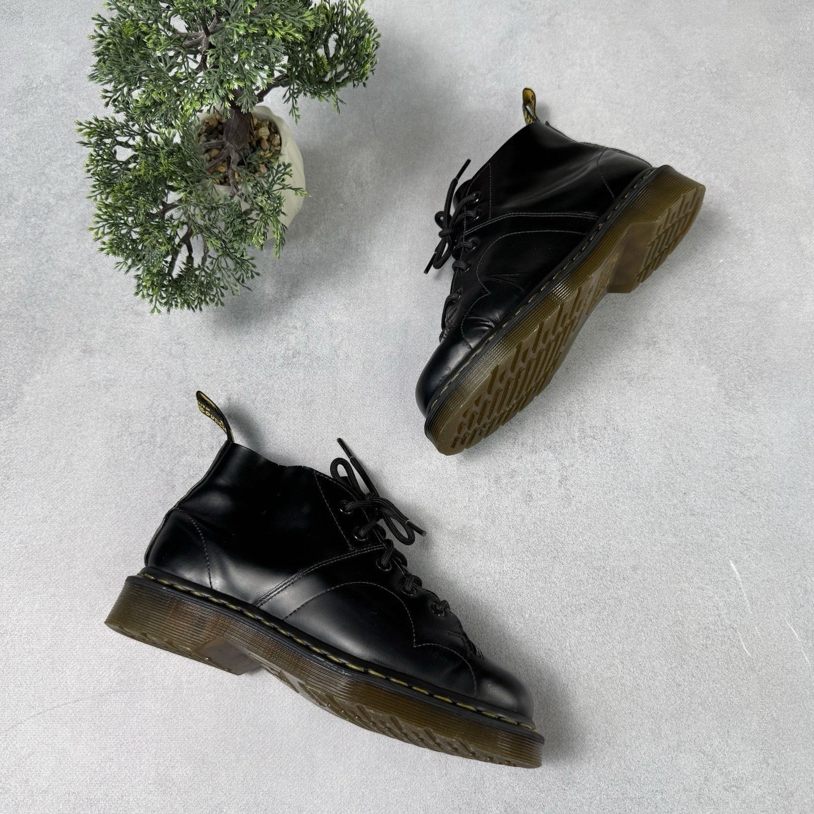 Dr. Martens Dr. Martens Chuchs Women’s Leather Boots Size US 7 EU 38 Size US 8.5 / IT 38.5 - 2 Thumbnail
