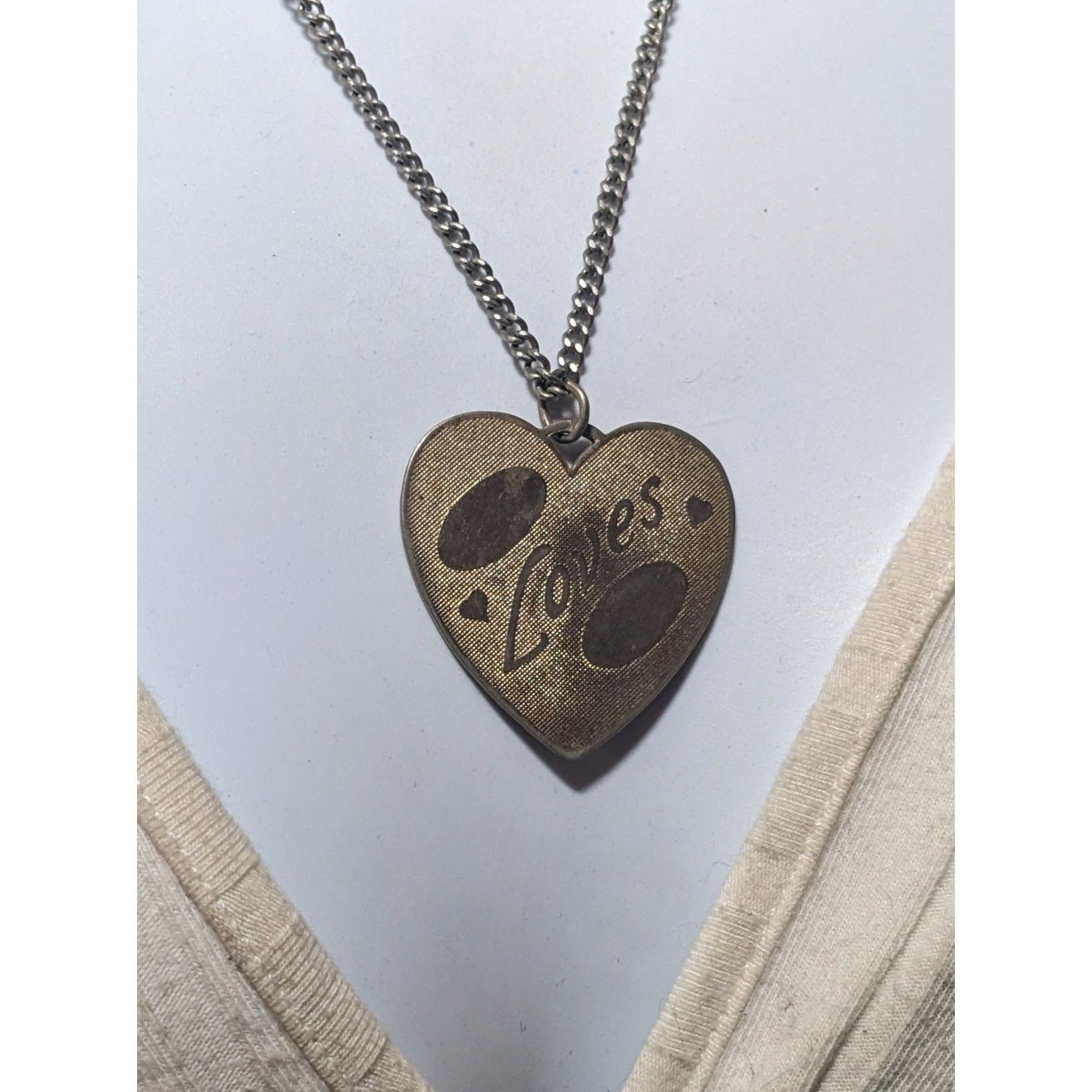 Other Vintage Engravable Heart Shaped Loves Gold Tone Pendant Neck Size ONE SIZE - 7 Thumbnail