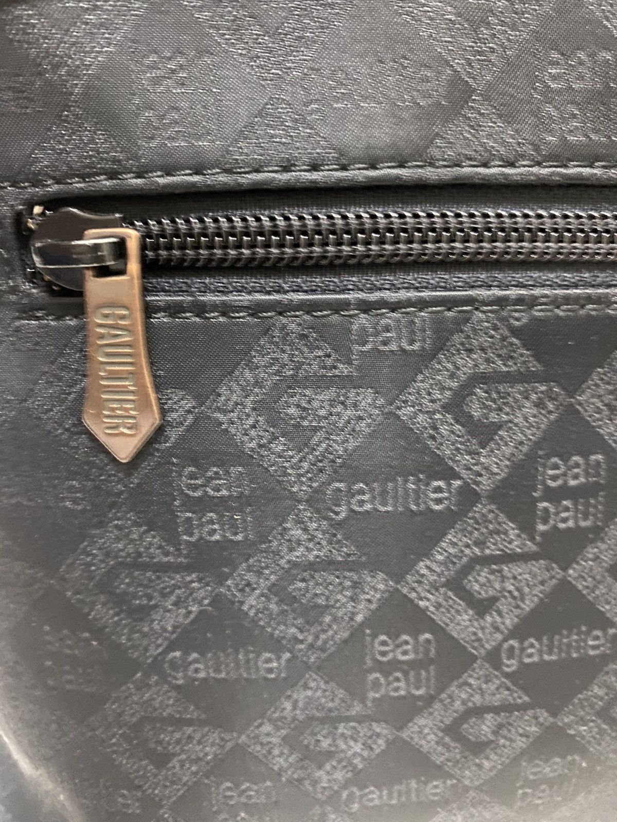 Jean Paul Gaultier Jean Paul Gaultier JPG Metal Plate Sling/Crossbody Bag Size ONE SIZE - 12 Thumbnail