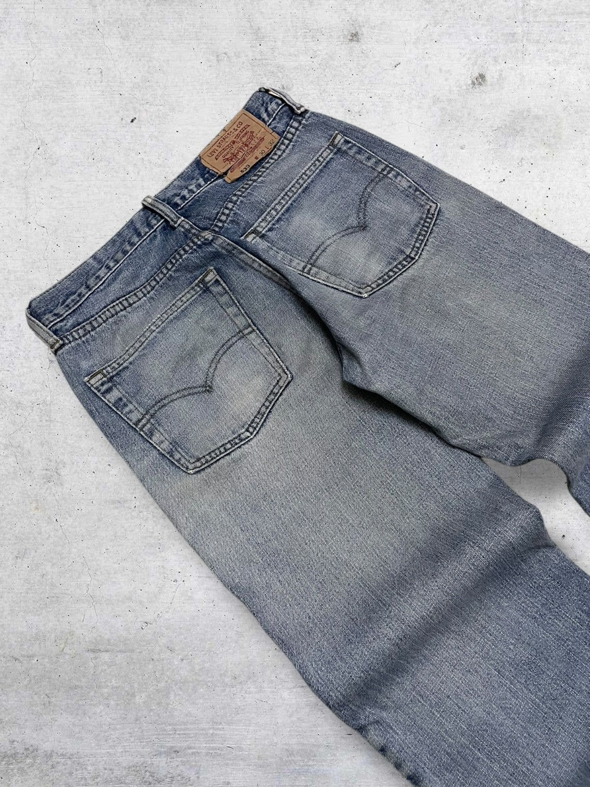 Levi's Vintage Clothing VINTAGE 533 LEVIS USA DESIGNER 90S WHISKERING RIPPED DENIM Size US 29 - 15 Thumbnail