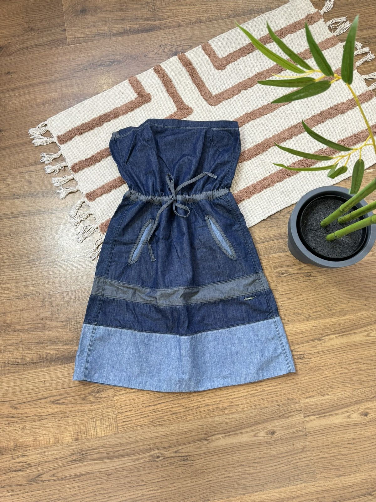 Diesel VINTAGE DIESEL DENIM OFF SHOULDERS PATCHWORK MIDI DRESS Size S / US 4 / IT 40 - 3 Thumbnail