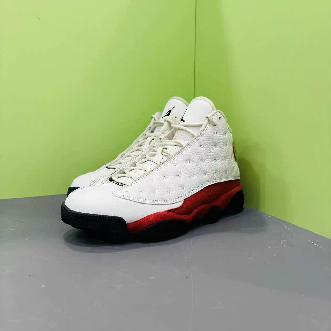 Jordan Brand Air Jordan 13 Mid Top Basketball Shoes K15 Size US 9.5 / EU 42-43 - 1 Thumbnail