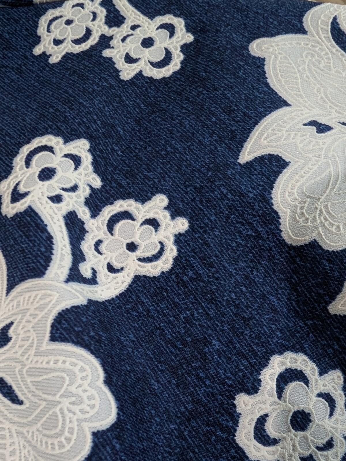 Cole Haan Haani Navy and White Floral Midi Dress Size S / US 4 / IT 40 - 3 Thumbnail