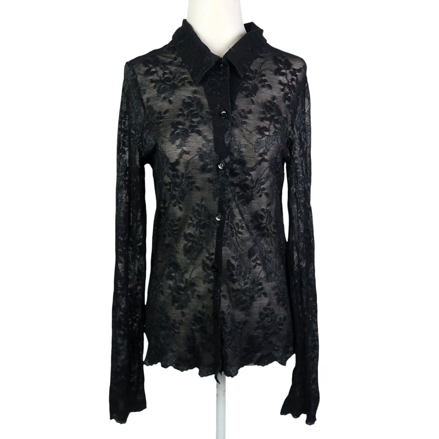 Vintage VINTAGE Versailles Black Sheer Floral Lace Button Down Blouse Top S Womens 90s Size S / US 4 / IT 40 - 2 Thumbnail