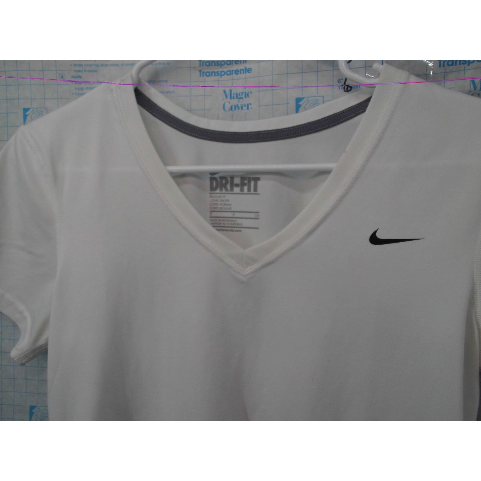 Nike Nike DriFit Small/Petite/Child White Athletic Wear Shirt Size S / US 4 / IT 40 - 4 Thumbnail