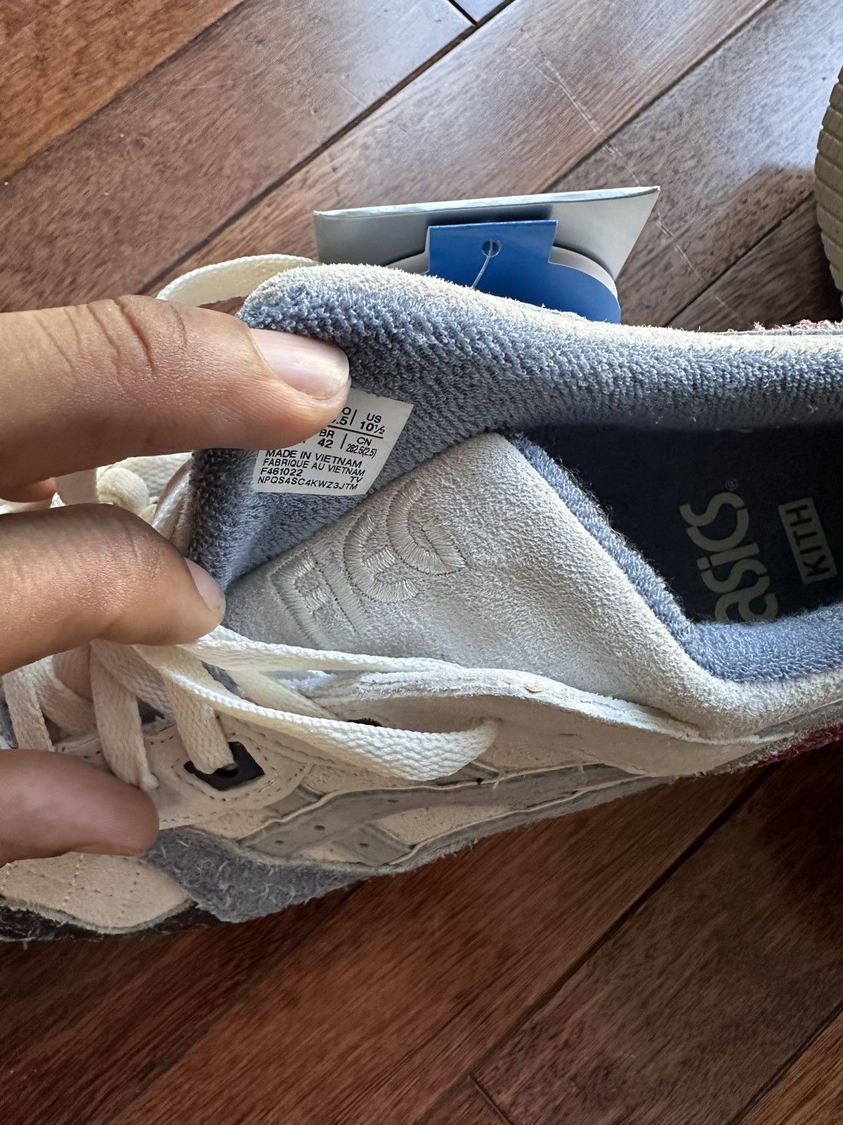 Asics RONNIE FIEG FOR ASICS GEL-LYTE III REMASTERED - SEOUL Size US 10.5 / EU 43-44 - 5 Thumbnail