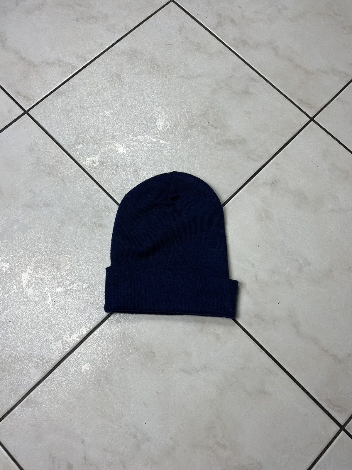 Nike × Vintage Vintage Nike big red swoosh y2k logo hat beanie Size ONE SIZE - 6 Thumbnail