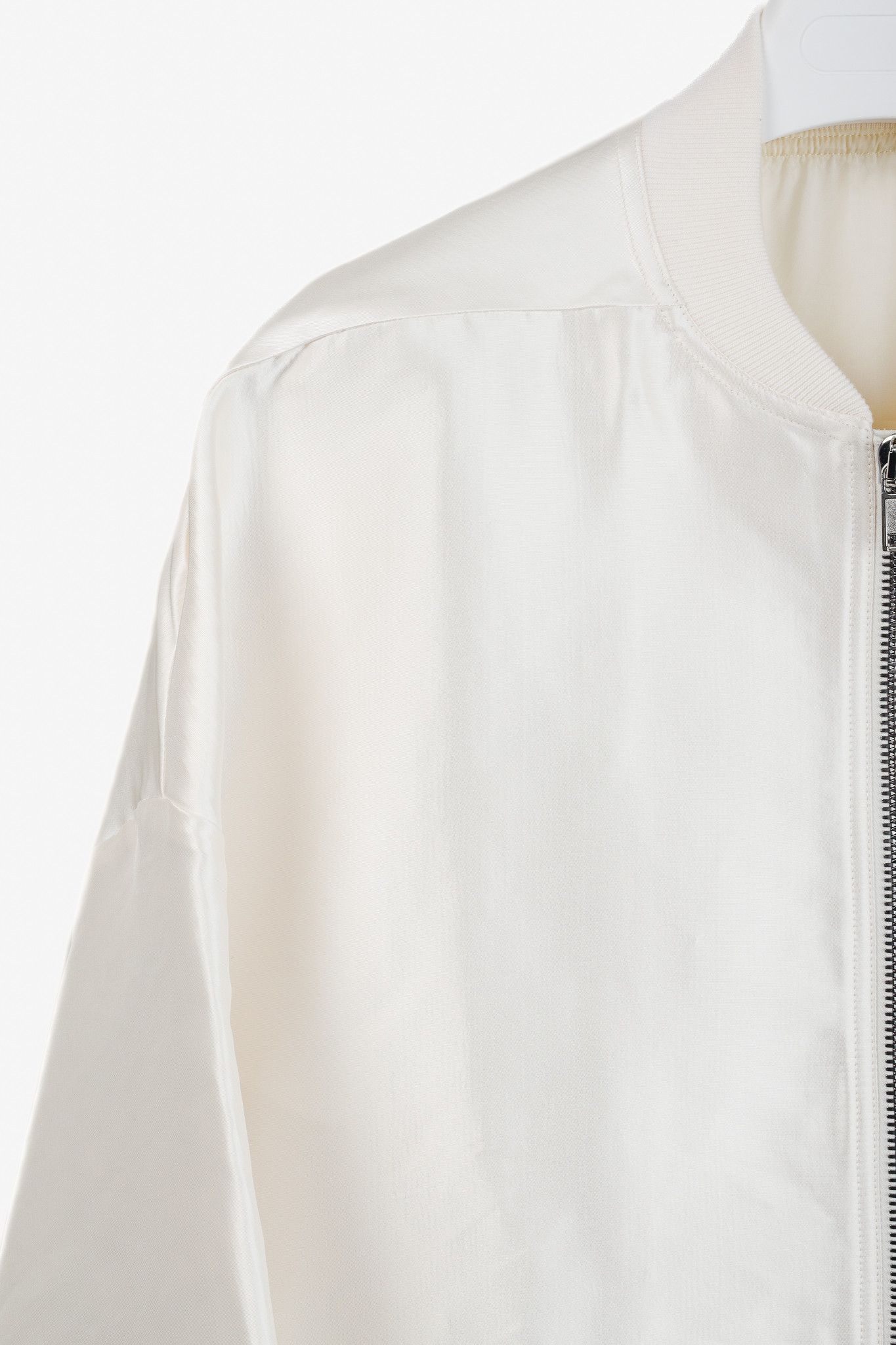 Rick Owens Rick Owens SS/23 Runway Peter Flight Natural Silk Bomber Size M / US 6-8 / IT 42-44 - 4 Thumbnail