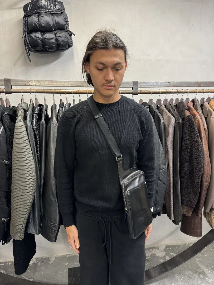 Dirk Bikkembergs 2000s Dirk Bikkembergs Black Leather Shoulder Bag Size ONE SIZE - 4 Thumbnail