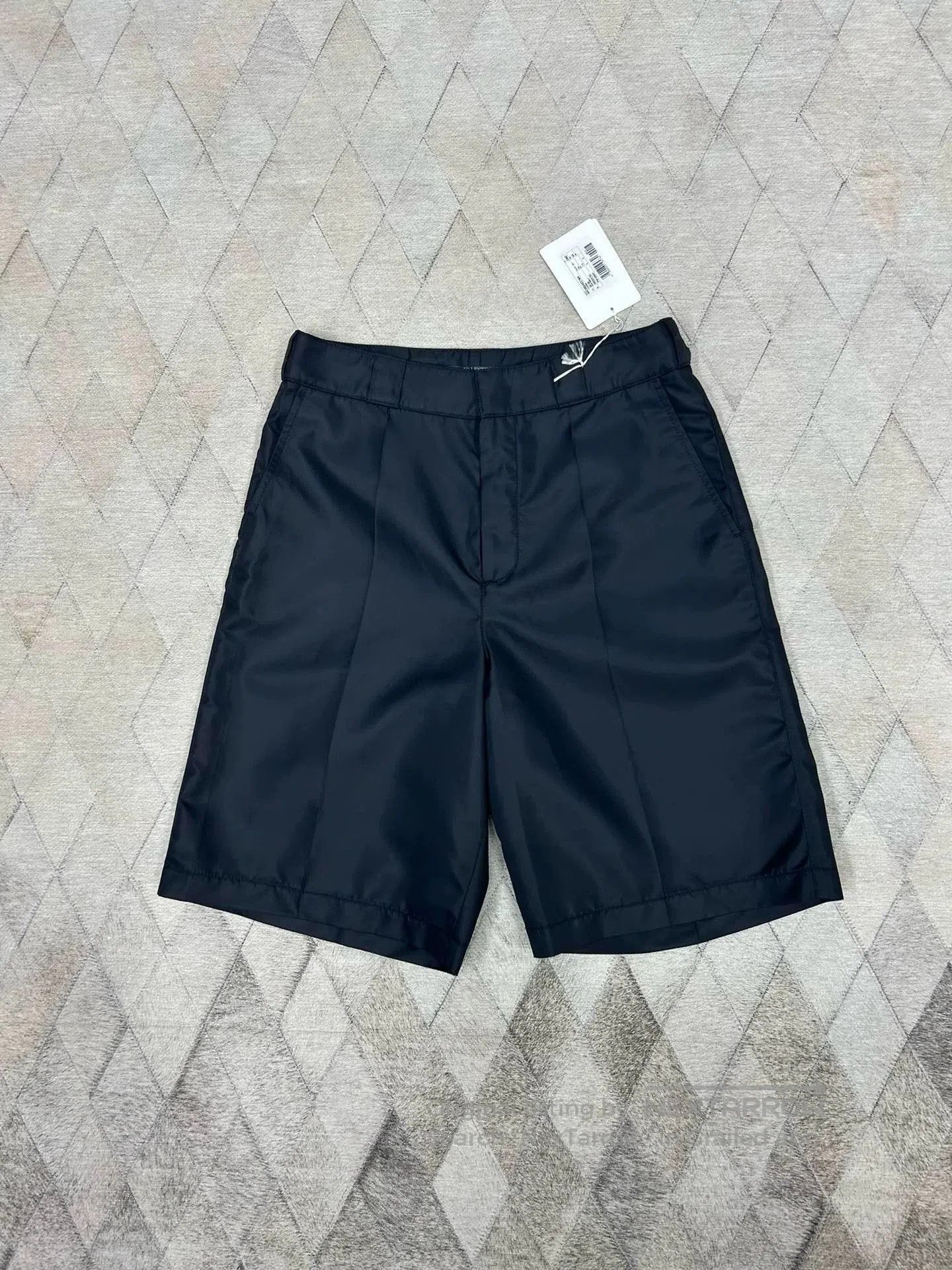 Valentino Valentino Spring Summer Nylon Shorts. Size US 34 / EU 50 - 1 Thumbnail