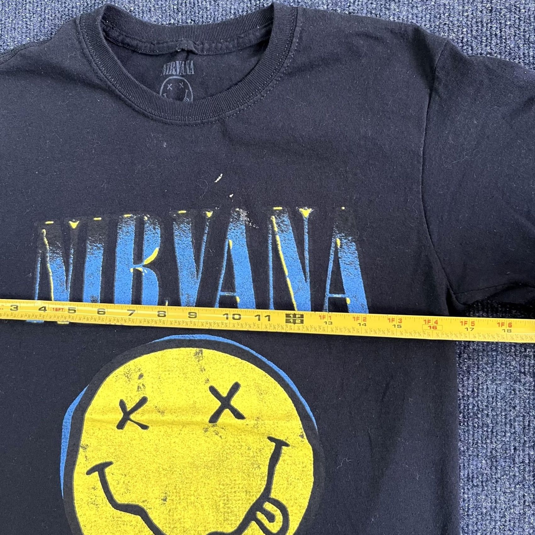 Vintage Nirvana Shirt Mens Small Black T-Shirt Graphic Smile Face Band Rock Tee Shirt Size US S / EU 44-46 / 1 - 4 Thumbnail