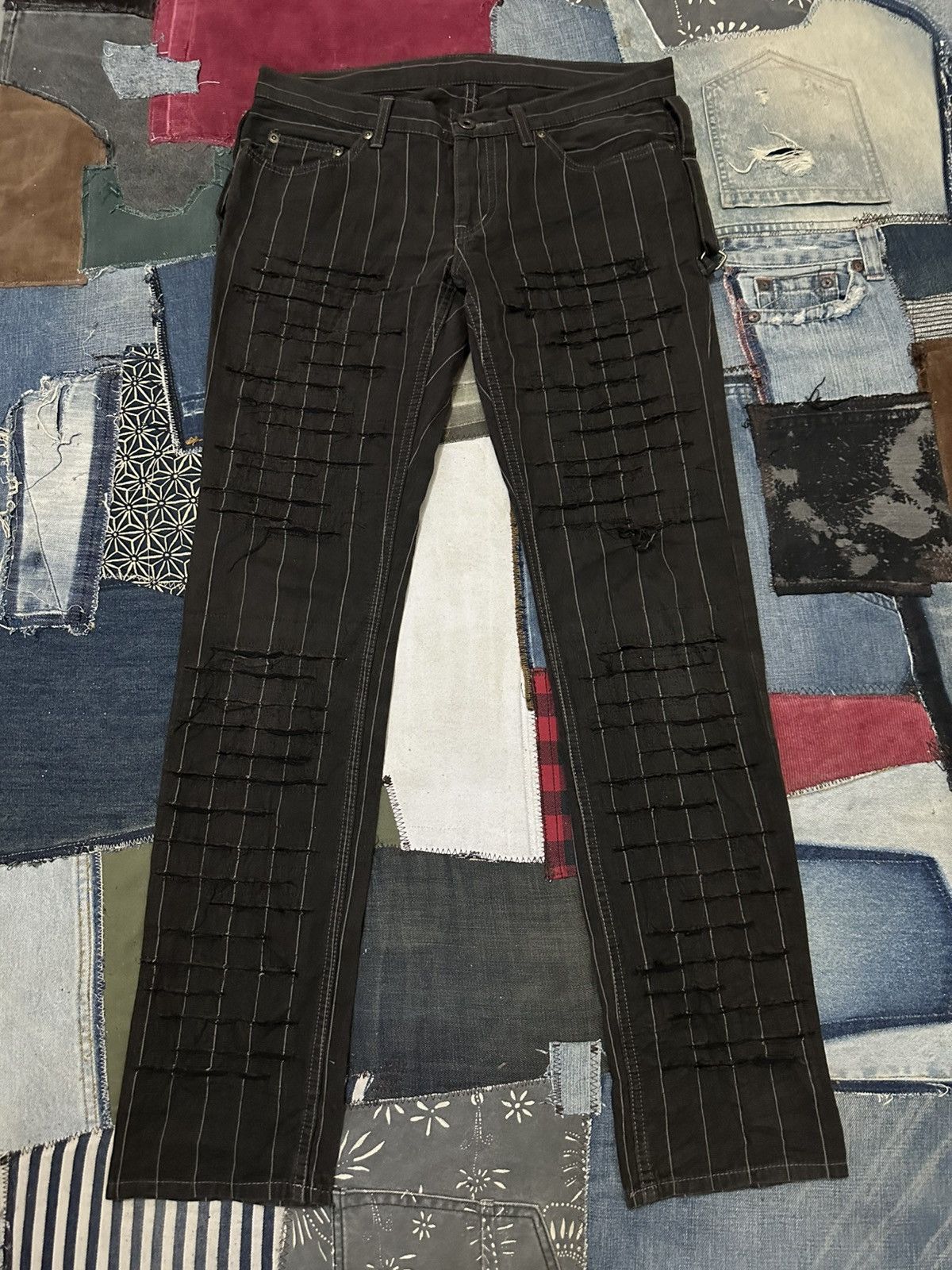 Hysteric Glamour Hysteric glamour distressed Bondage Punk Back Strap Pants Size US 30 / EU 46 - 1 Thumbnail