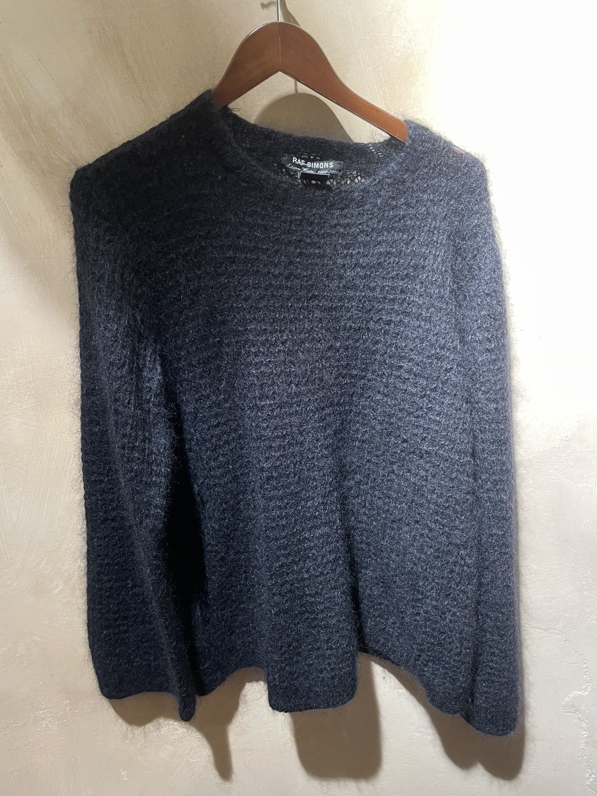 AW 1999-2000 Black Mohair