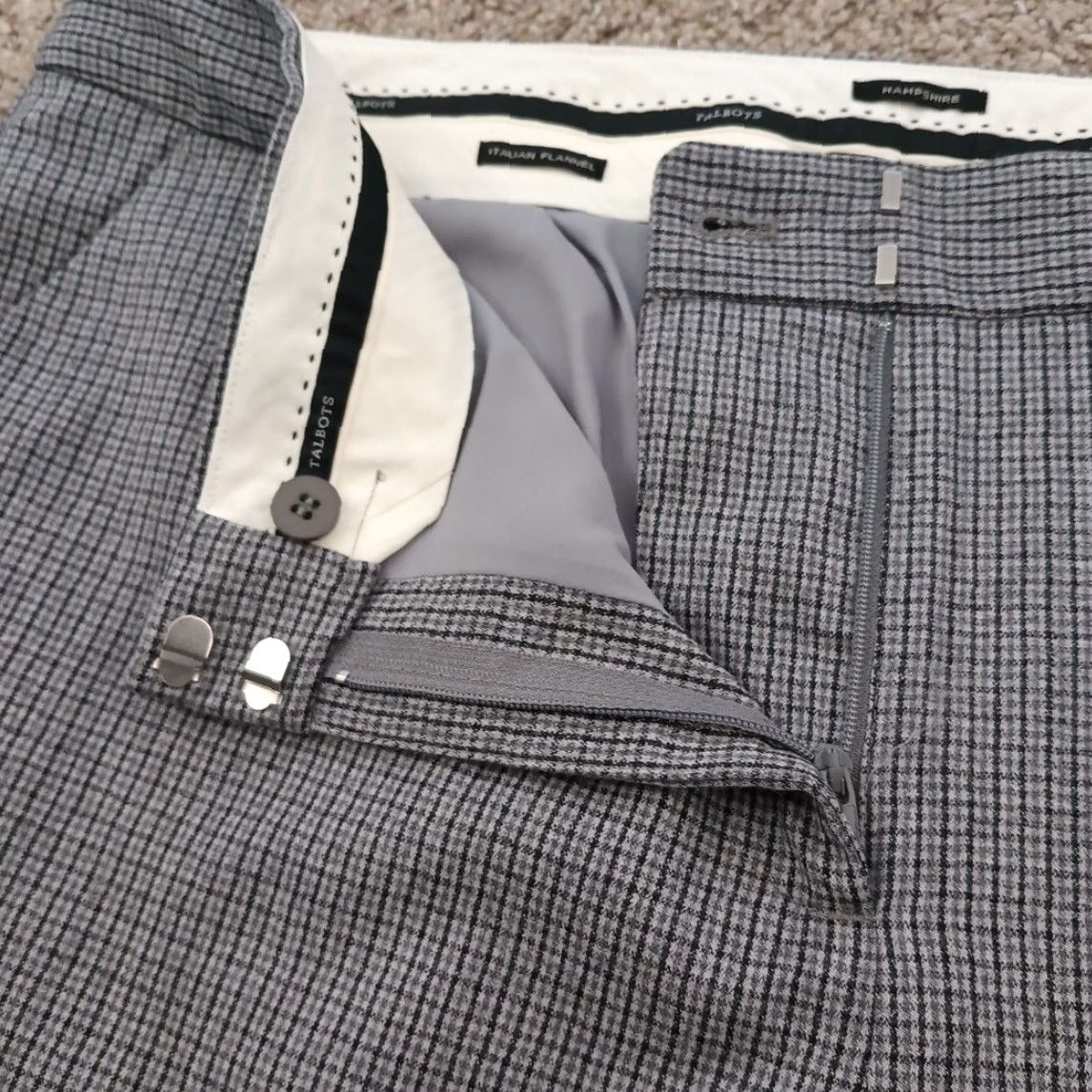 Talbots Talbots Dress Pants Womens Size 16 Gray Plaid Flannel 38x28 High Rise Straight Pockets Lined Wool Spandex Regular Pants Womens Size 38" / US 16 / IT 52 - 4 Thumbnail