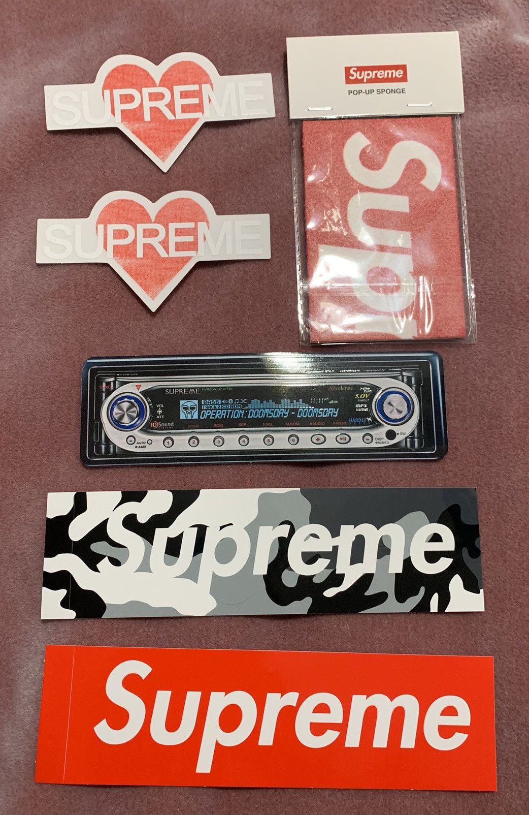 Supreme Supreme SS25 Sticker Bundle Size ONE SIZE - 1 Thumbnail