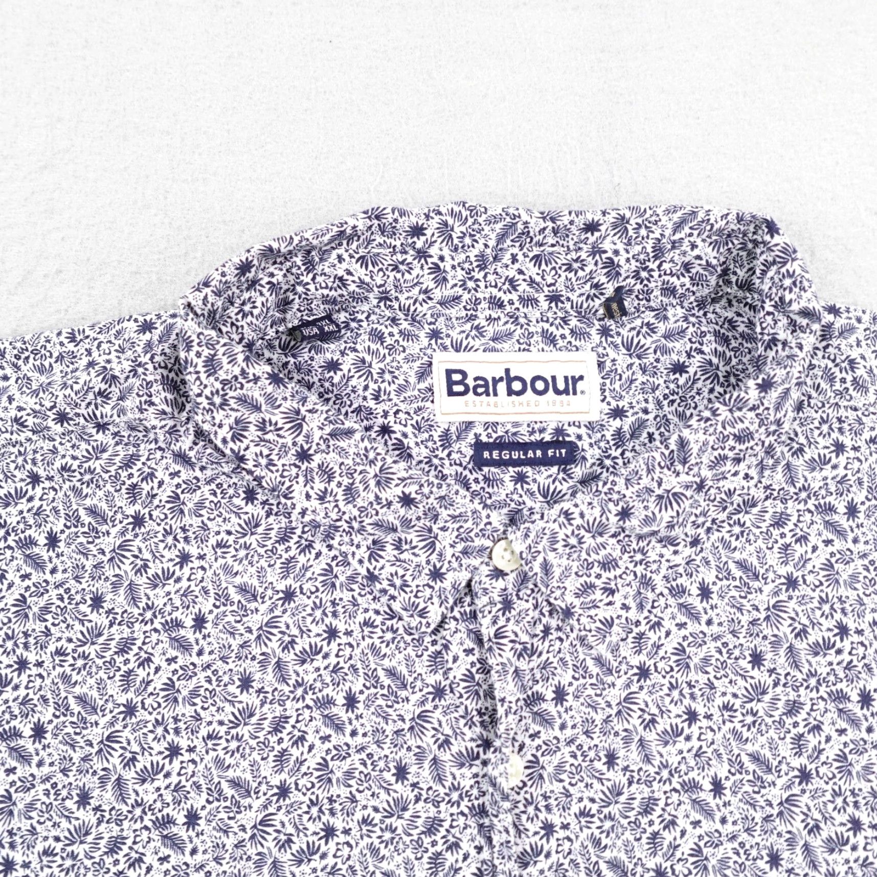Barbour Barbour Shirt Mens 2XL Blue White Ditsy Floral Print Button-Up Camp Lightweight Shirt Size US XXL / EU 58 / 5 - 2 Thumbnail