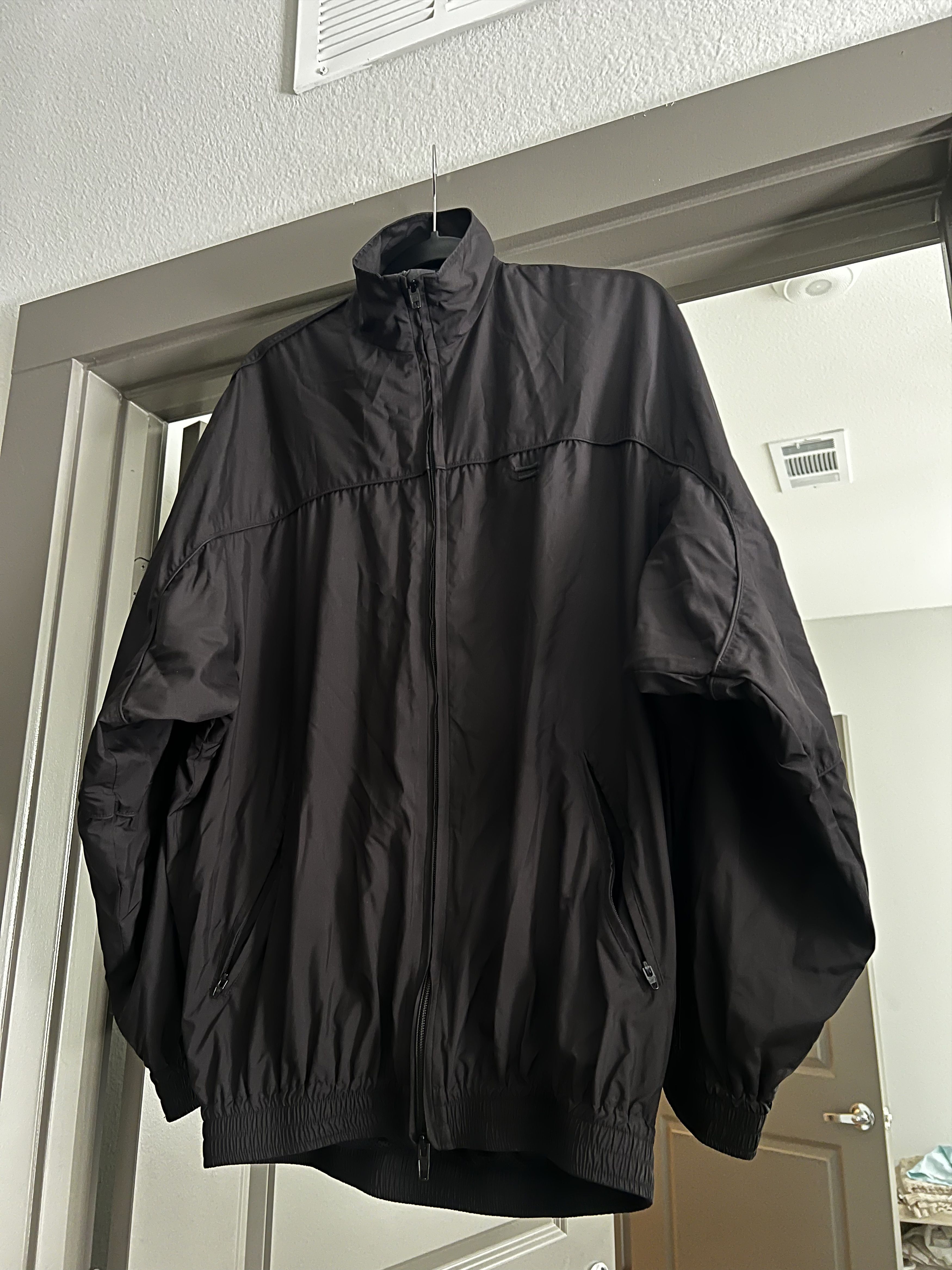 Balenciaga Balenciaga AW2020 runaway track jacket Size US XS / EU 42 / 0 - 10 Thumbnail