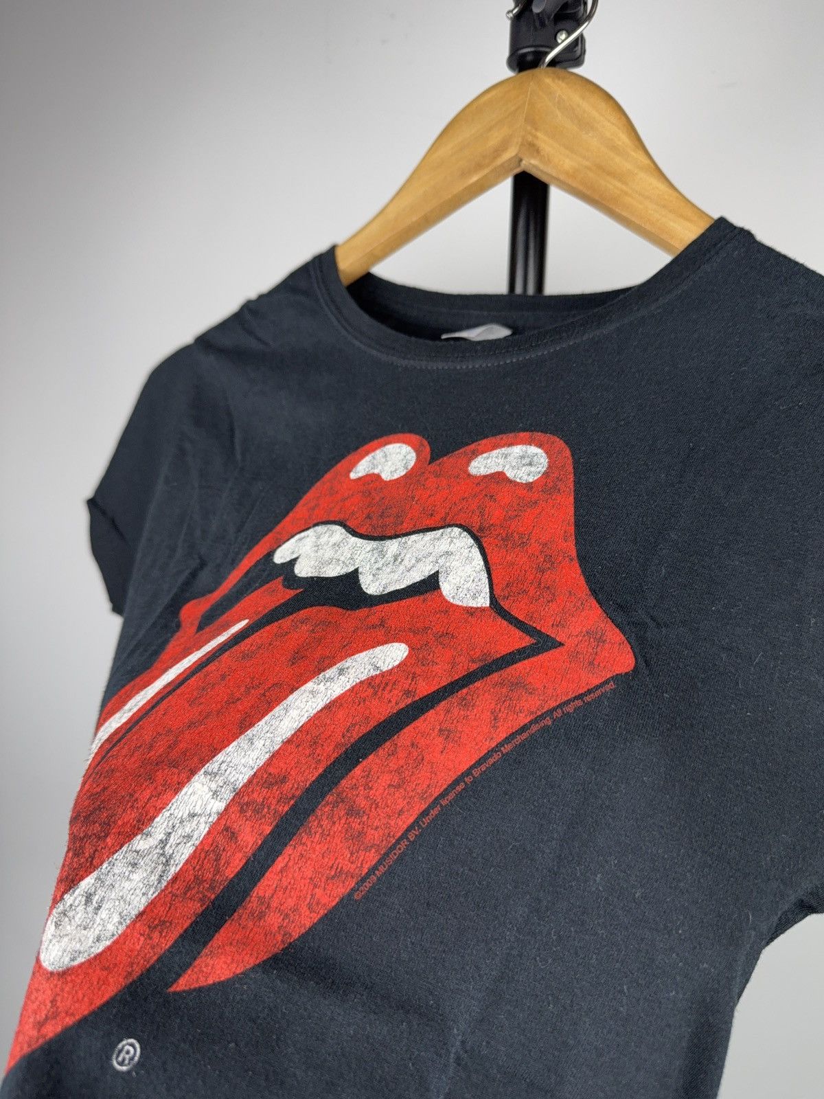 The Rolling Stones 2009 The Rolling Stones Tongue Logo Distressed Y2K T-Shirt Size M / US 6-8 / IT 42-44 - 5 Thumbnail