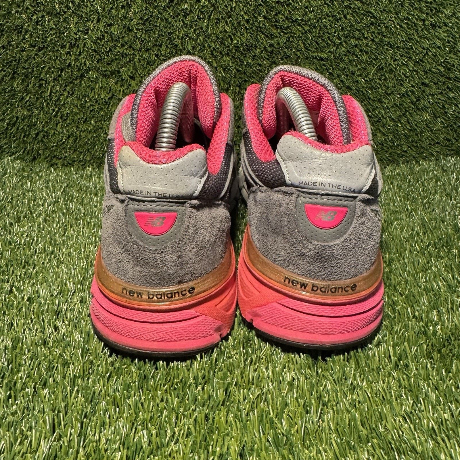 New Balance Size 8 - New Balance 990v4 Made in USA Grey Pink W Size US 8 / IT 38 - 8 Thumbnail