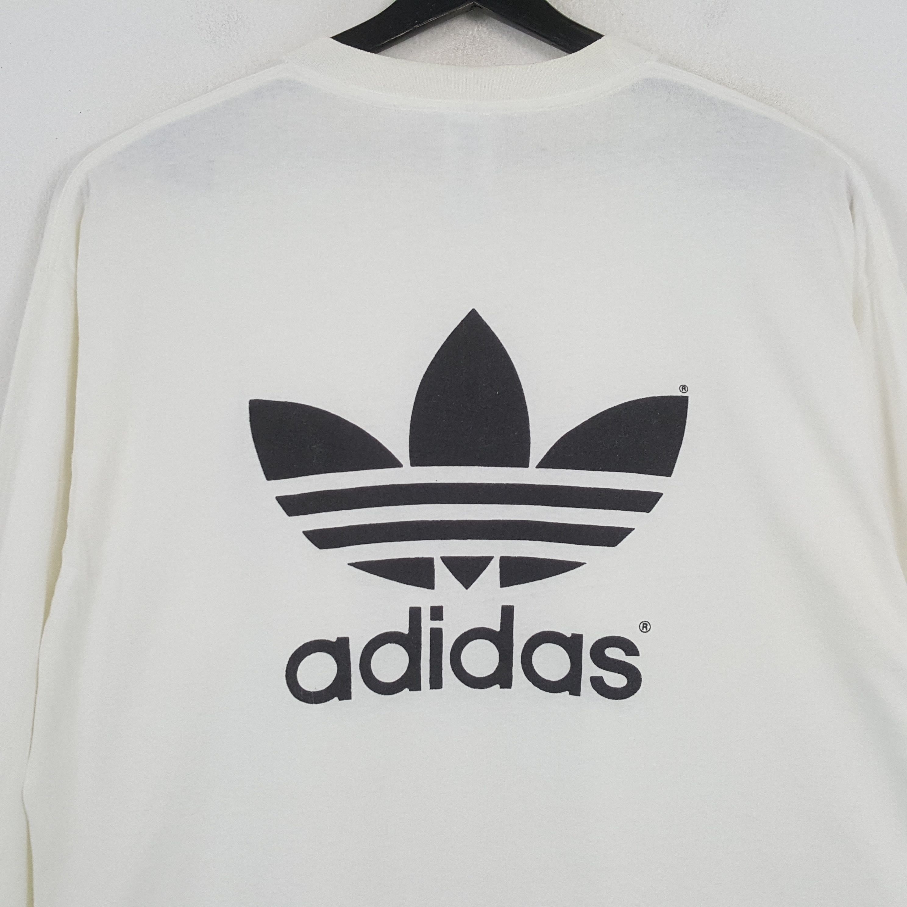 Adidas ADIDAS Big Logo Design Tshirt C285N75 Size US XL / EU 56 / 4 - 4 Thumbnail