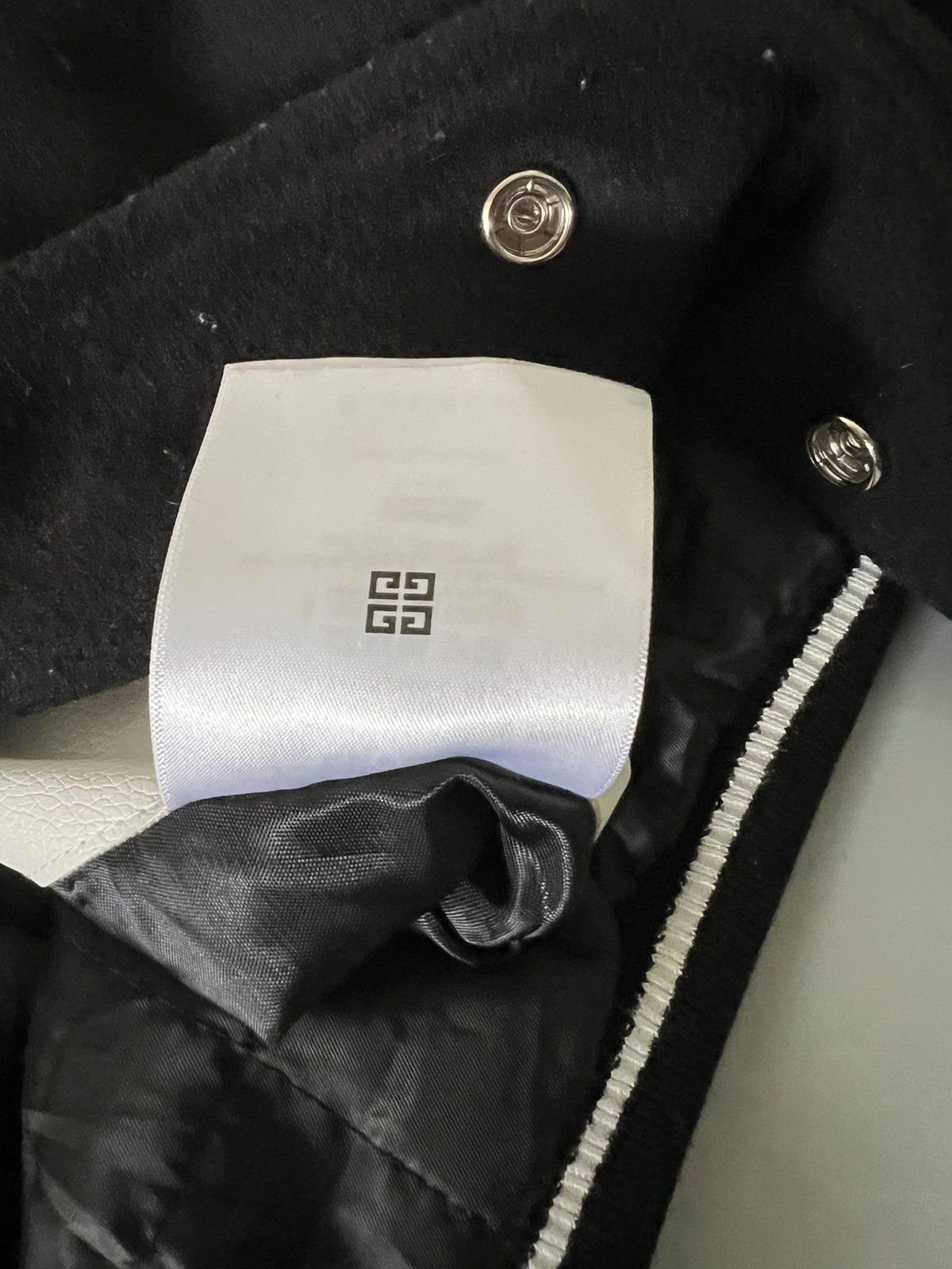 Givenchy Givenchy Black & White Varsity Jacket Size US S / EU 44-46 / 1 - 12 Thumbnail
