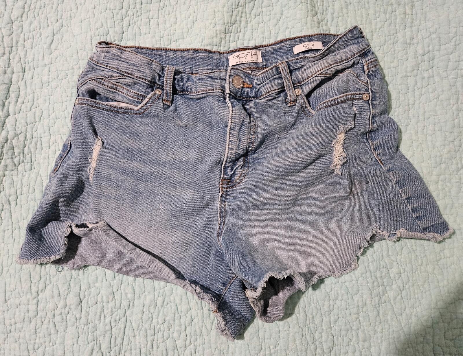Other Sofia vergara denim shorts size 8 Size 32" / US 10 / IT 46 - 1 Thumbnail