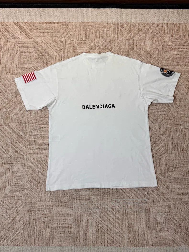 Balenciaga Balenciaga NASA White Short Sleeve - S Size US S / EU 44-46 / 1 - 2 Thumbnail
