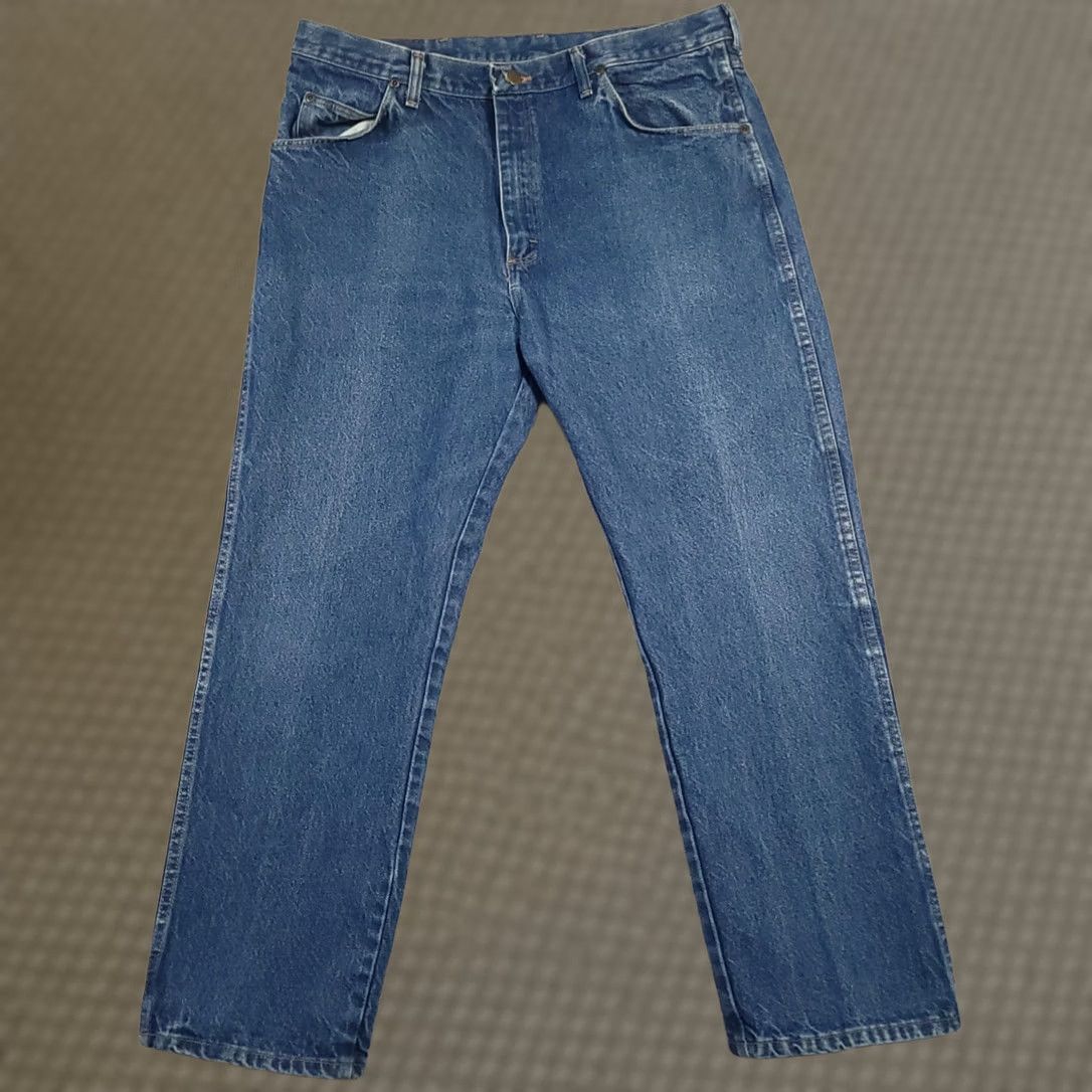 Wrangler Wrangler Rugged Wear Jeans Men's Blue Size 38x29 Straight Leg Classic Fit Denim Size US 38 / EU 54 - 1 Thumbnail