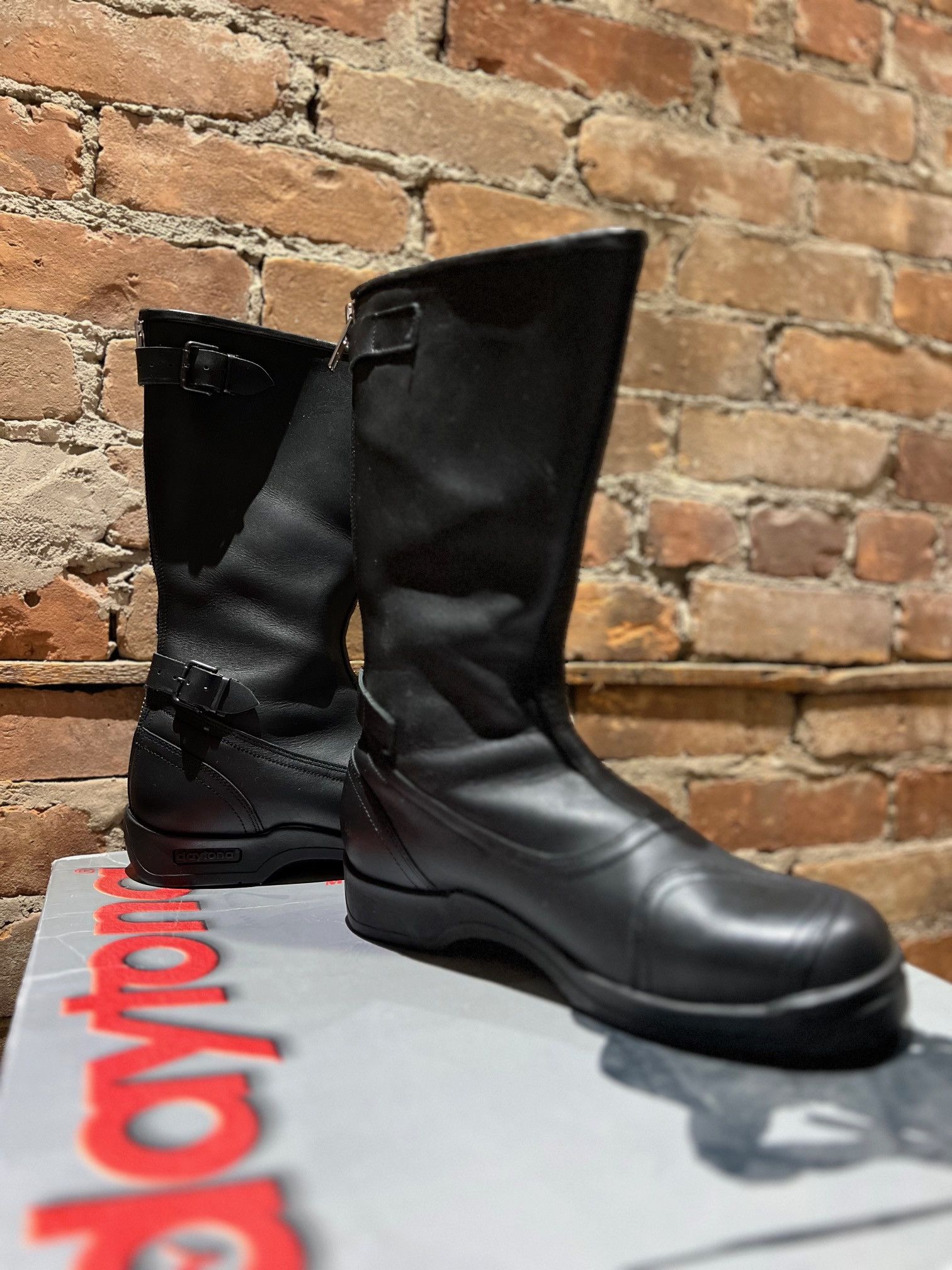 Other Frey Daytona Classic Oldtimer Motorcycle Boots – Black Size US 8 / EU 41 - 4 Thumbnail