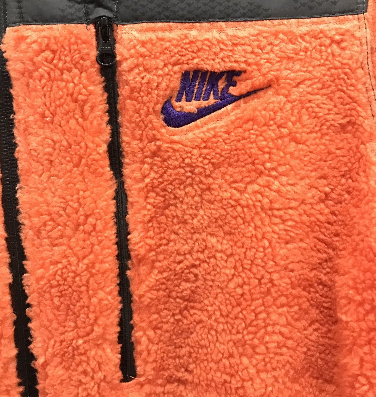 Nike Vintage Nike Track&Field Jacket Size US M / EU 48-50 / 2 - 5 Thumbnail