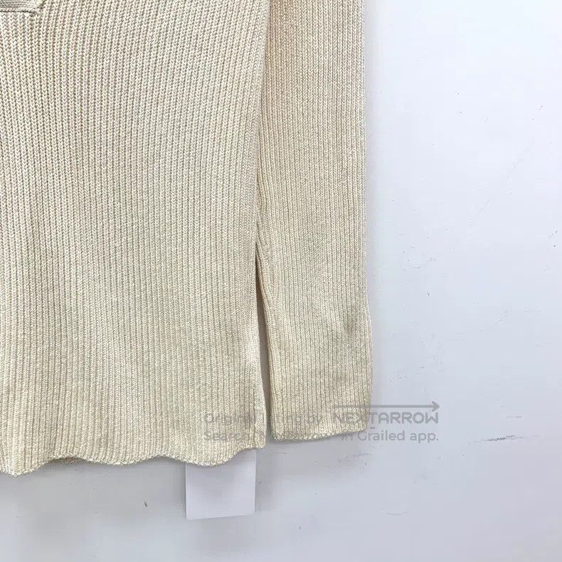 Hermes Hermes Beige Mulberry Silk V-Neck Long Sleeve Knitted Top Size XS / US 0-2 / IT 36-38 - 4 Thumbnail