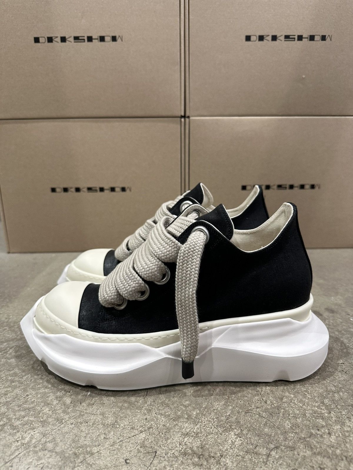 Rick Owens Drkshdw RICK OWENS - DRKSHDW Abstract Low Sneaker Black Milk Size US 10 / EU 43 - 3 Thumbnail