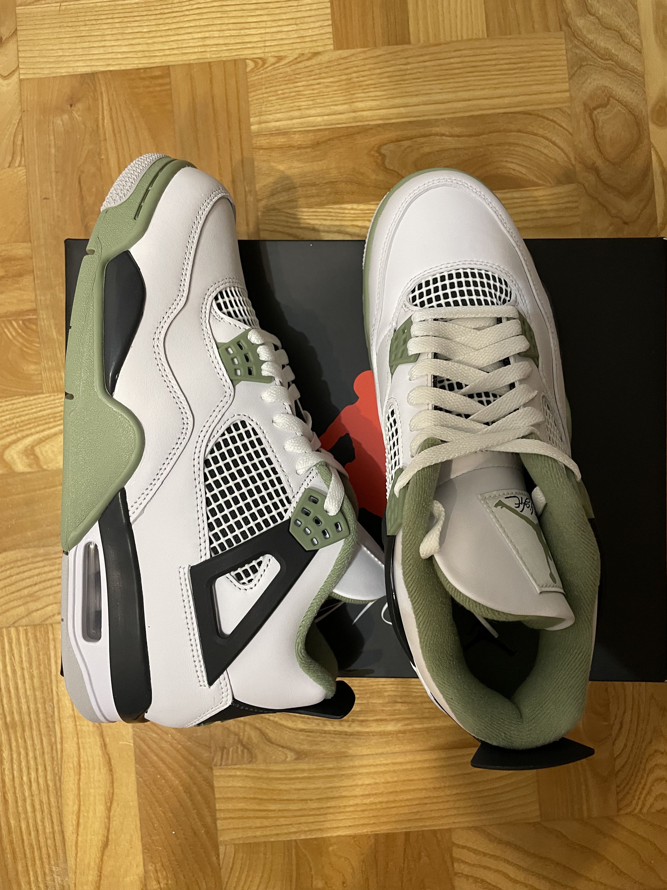 Nike Air Jordan 4 Size US 11.5 / EU 44-45 - 3 Thumbnail