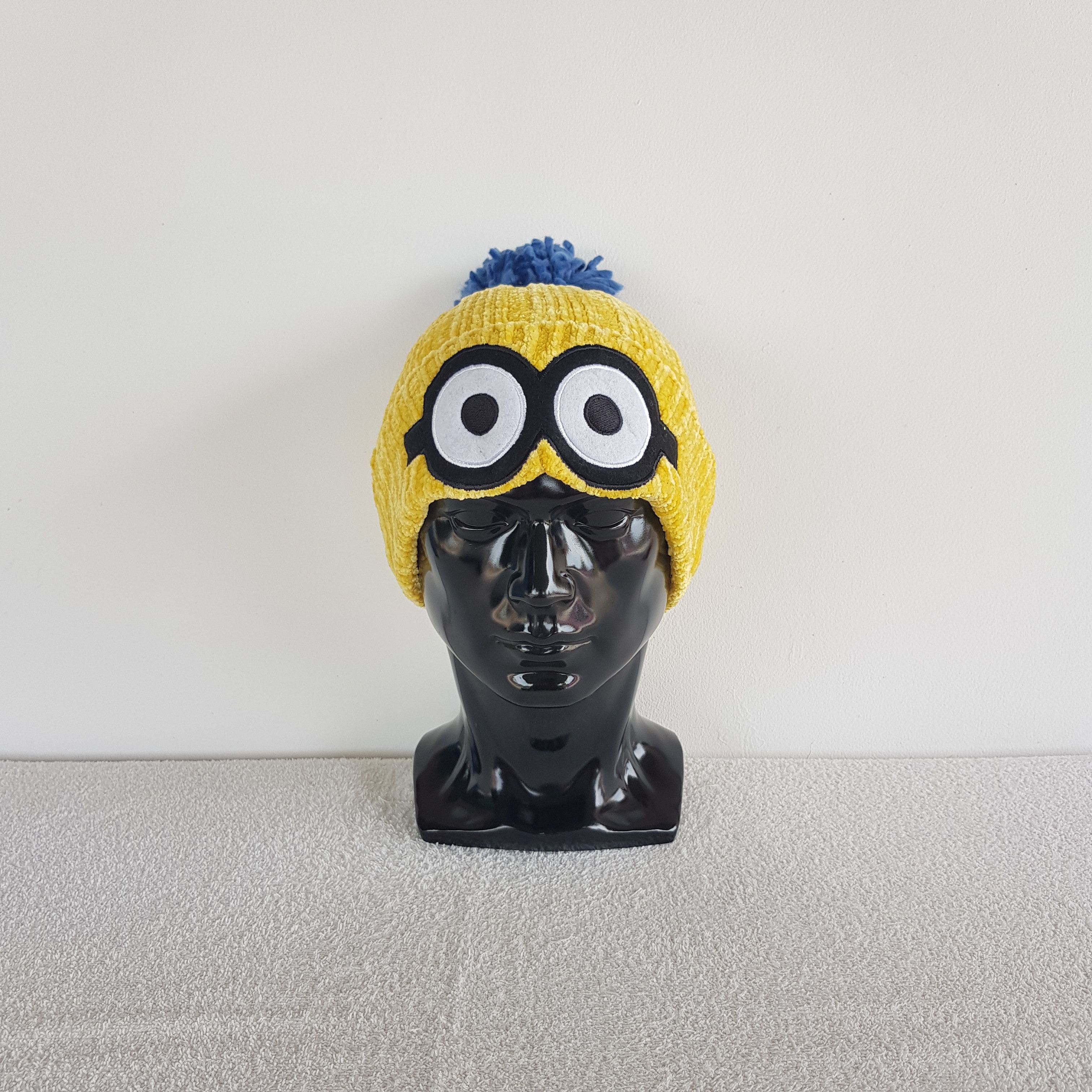 Other Vintage Minion Beanie Eye Pom Pom Ribbed Knit Snow Caps Hats Size ONE SIZE - 2 Thumbnail