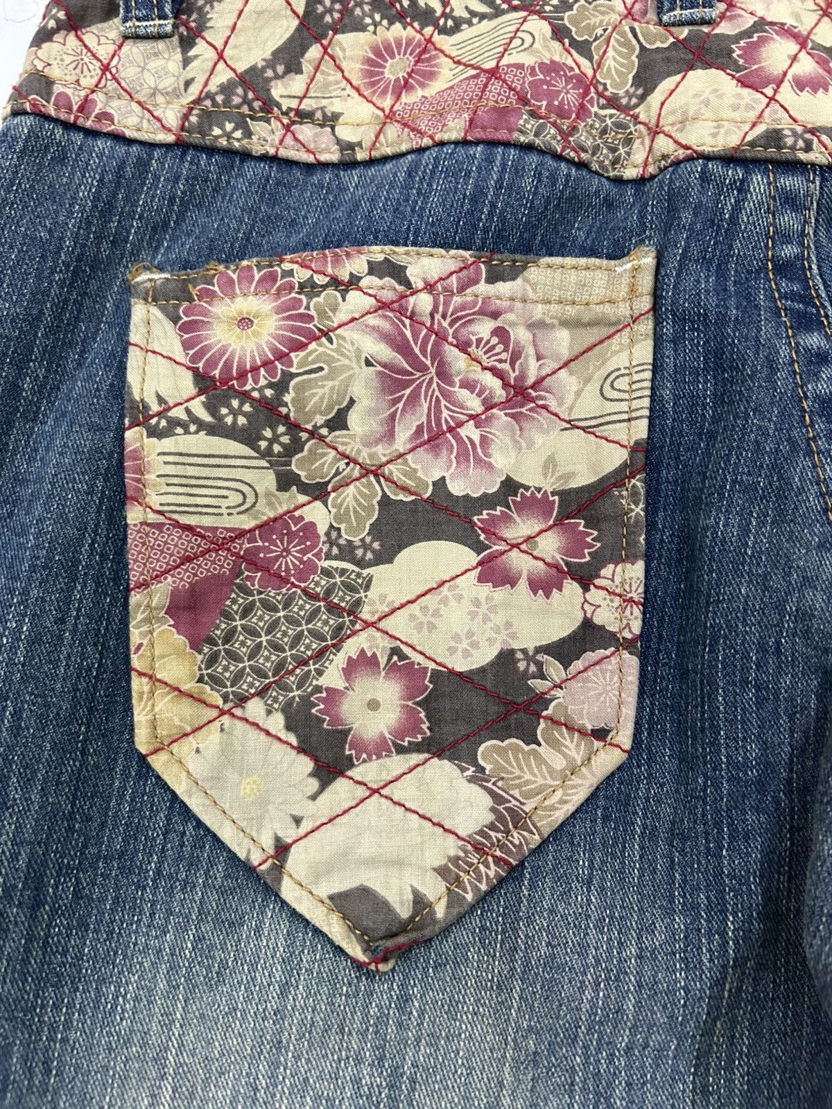 Japanese Brand Vintage Japanese Karakuri Sukajan Style Straight Jeans Size US 33 - 14 Thumbnail