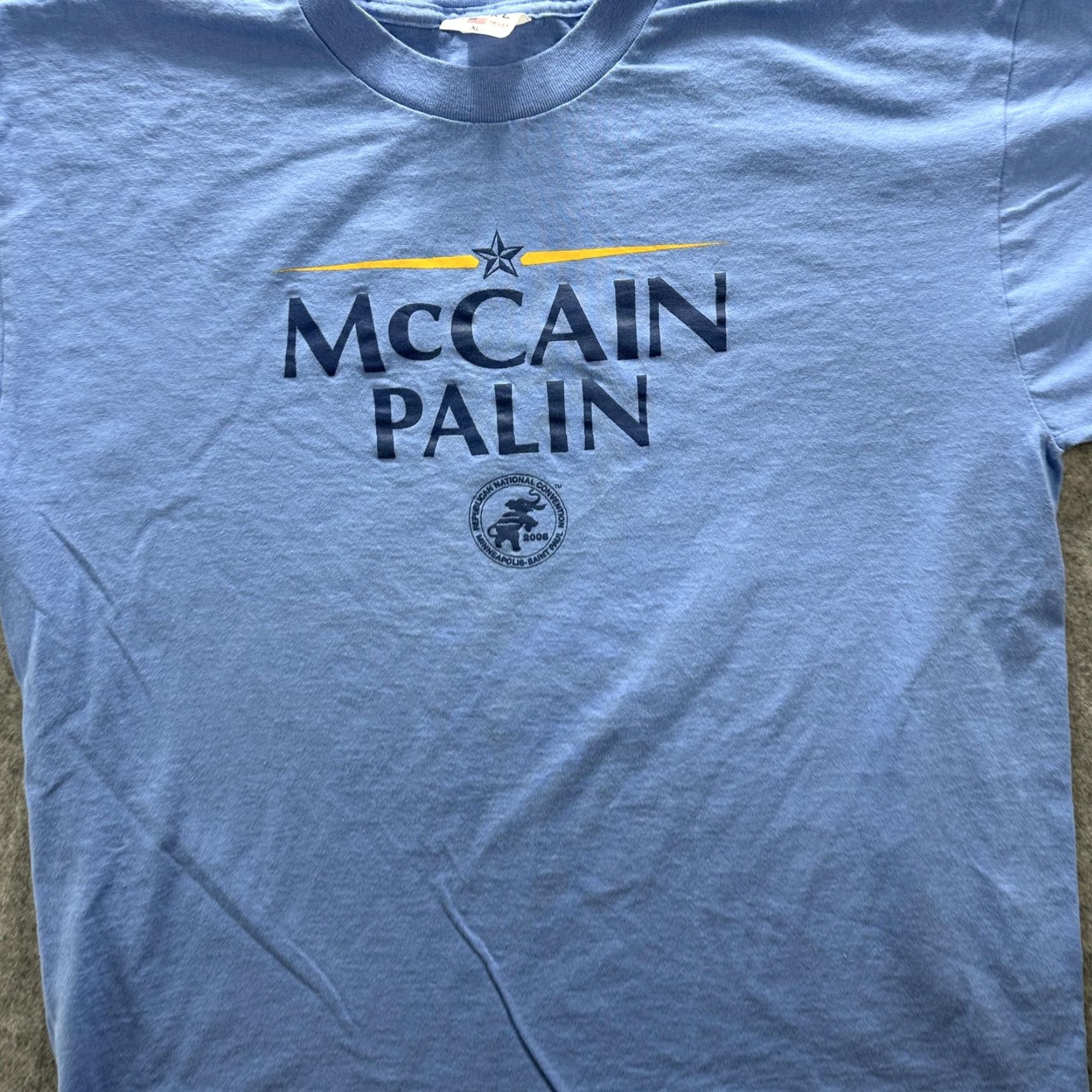 Vintage VINTAGE McCain Palin Shirt Mens XL Blue Republican Convention 2008 Campaign Crew Neck Short Sleeve Graphic Print T-Shirt Mens XL Blue Size US XL / EU 56 / 4 - 3 Thumbnail