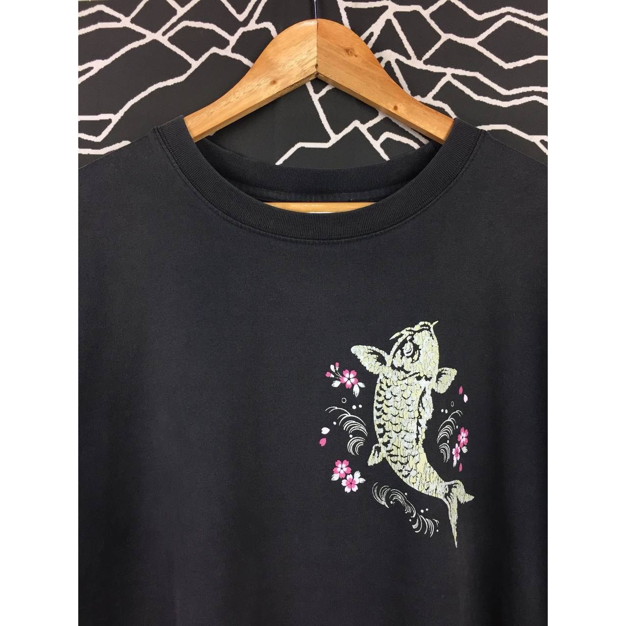 Japanese Brand × Vintage Vtg WILLPIPS Japanese Traditional Sukajan Carp Fish Tee Size US XL / EU 56 / 4 - 6 Thumbnail