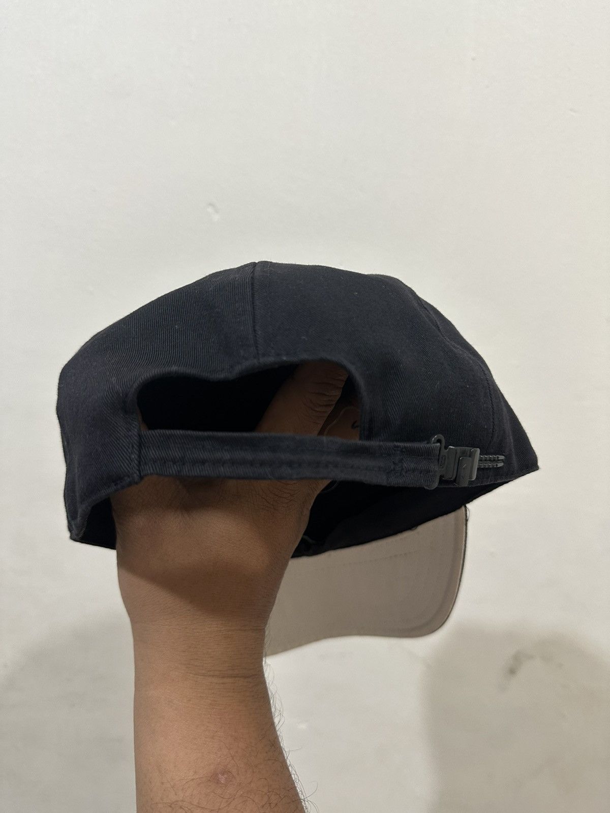 agnes b. VTG AGNES B Lizard Hat Size ONE SIZE - 4 Thumbnail