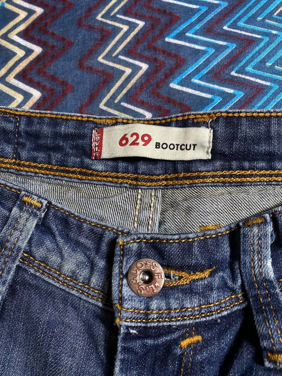 Levi's × Vintage VINTAGE LEVIS 629 DISTRESS JEANS Size US 26 / EU 42 - 2 Thumbnail
