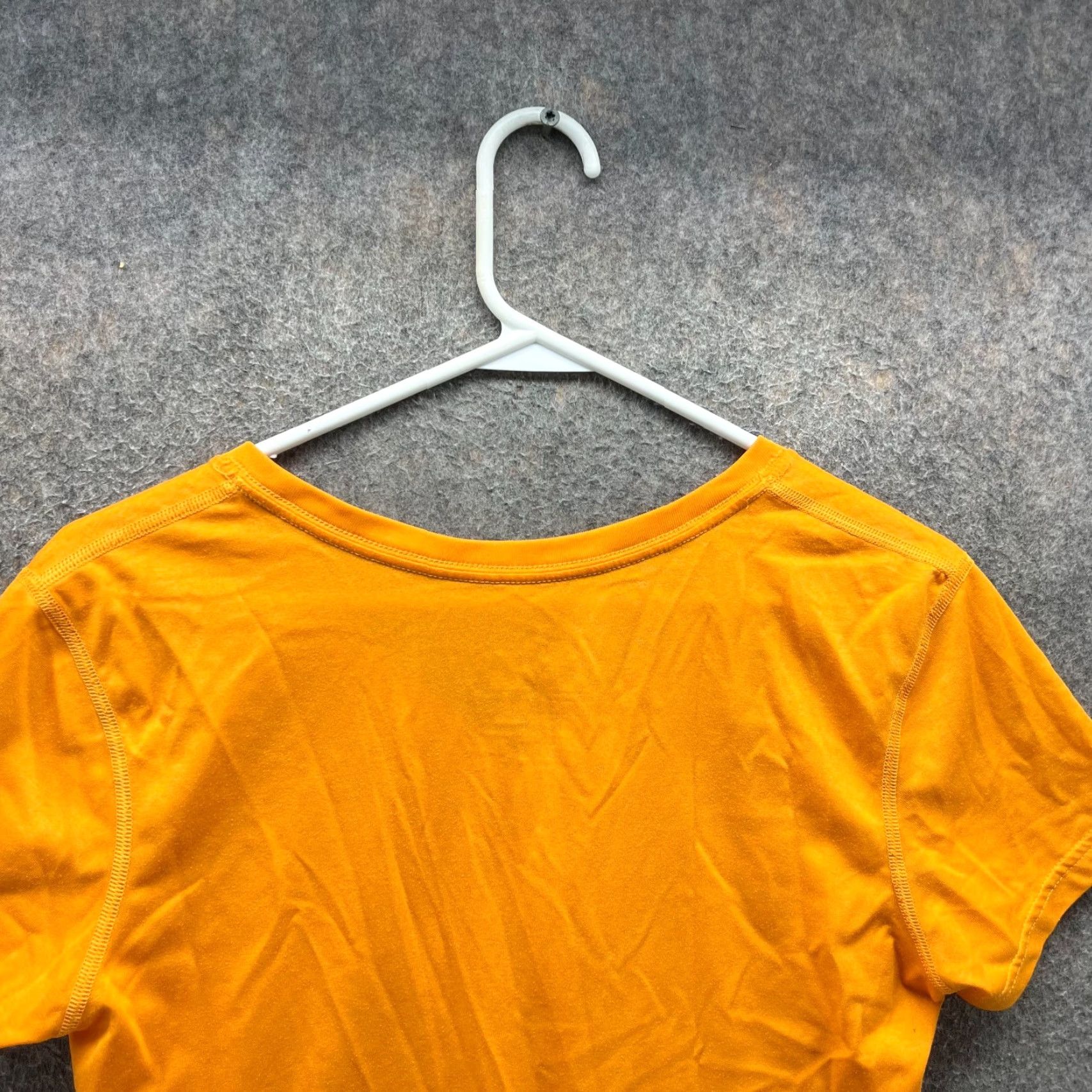 Nike Nike Shirt Womens Medium Orange Dri-Fit V-Neck Tee Swoosh Athletic Casual Shirt Women M Orange Briefs? Size M / US 6-8 / IT 42-44 - 3 Thumbnail