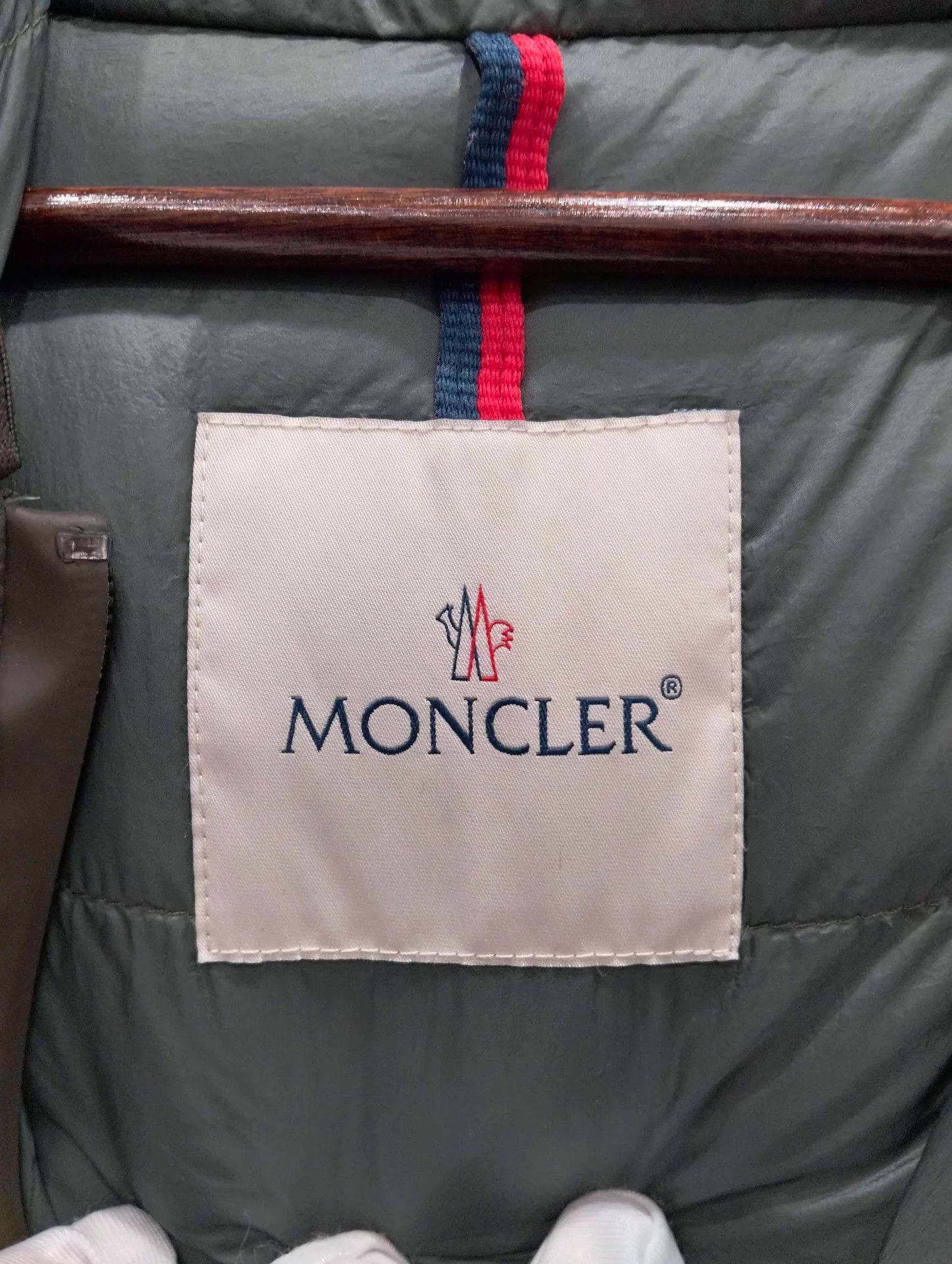 Moncler Moncler Hooded Logo Zippered Down Jacket Size 5 95New Size US XXL / EU 58 / 5 - 4 Thumbnail