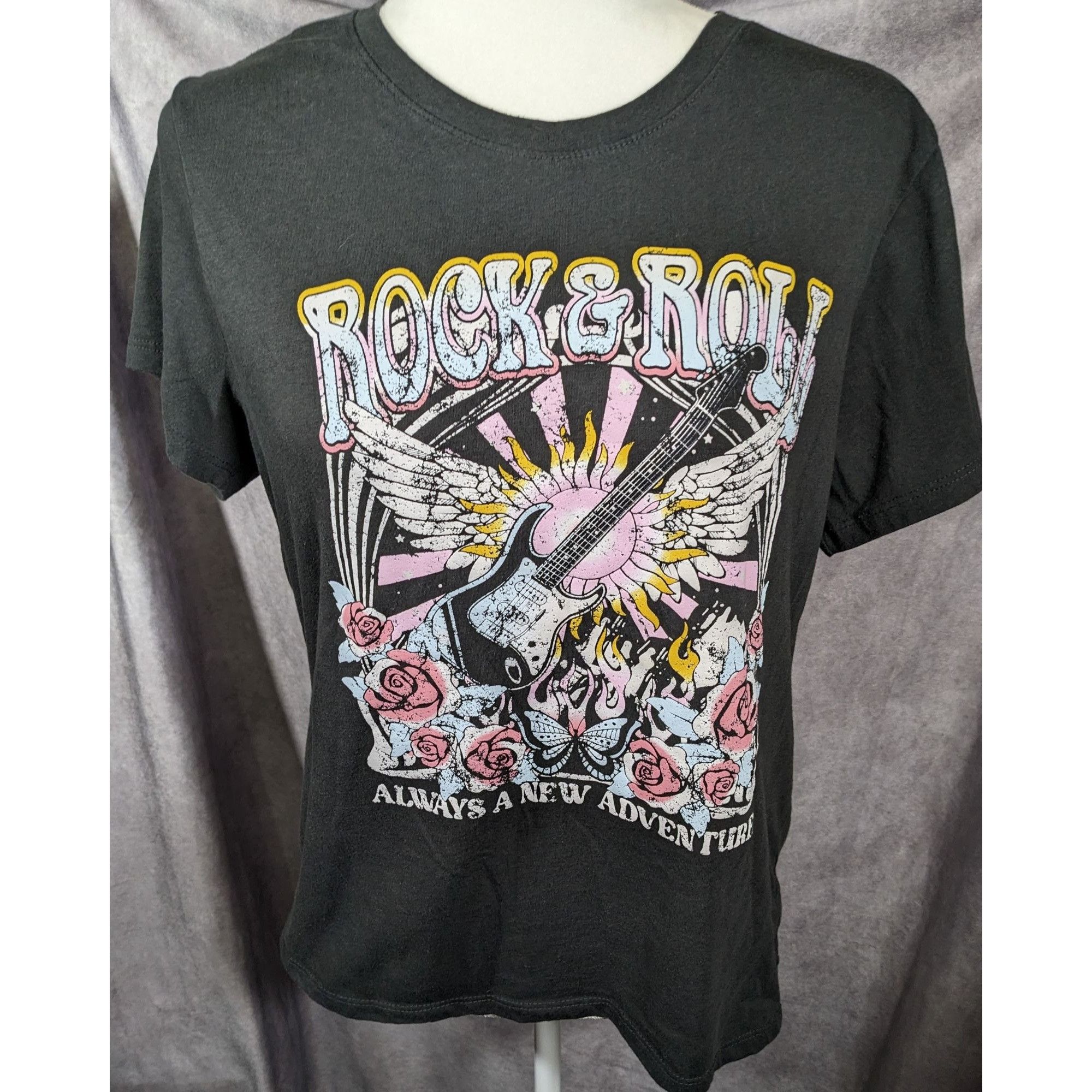Other Cut & Paste Retro Distressed Rock * Roll Tee Size Large Size L / US 10 / IT 46 - 1 Thumbnail