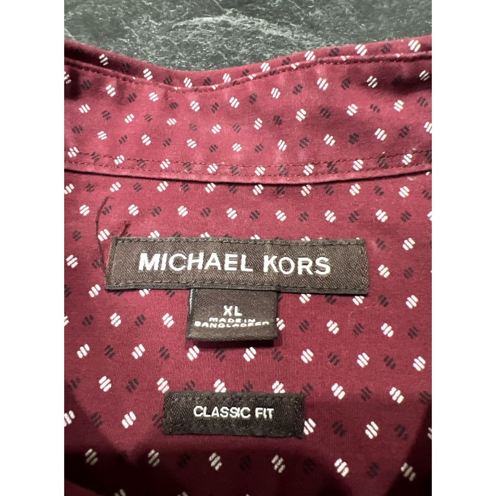 Michael Kors Michael Kors Button Down Shirt Men XL Red Slim Cotton Elastane Navy Burgundy Dot Pattern Long Sleeve Collared Bottom Down Dress Shirt Size 46R - 5 Thumbnail