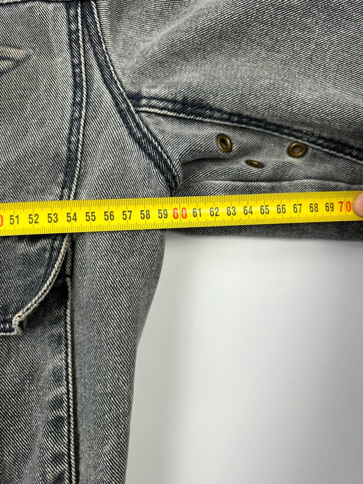 Armani Armani Jeans 90’s Heavy Grey Faded Denim Jacket Coat Size US L / EU 52-54 / 3 - 19 Thumbnail