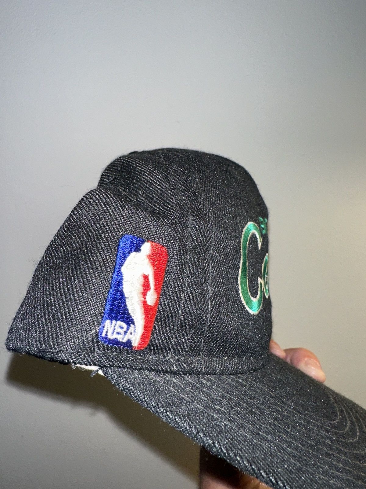 Sports Specialties × Vintage Vintage Sports Specialties Boston Celtics Script Snapback Size ONE SIZE - 6 Thumbnail
