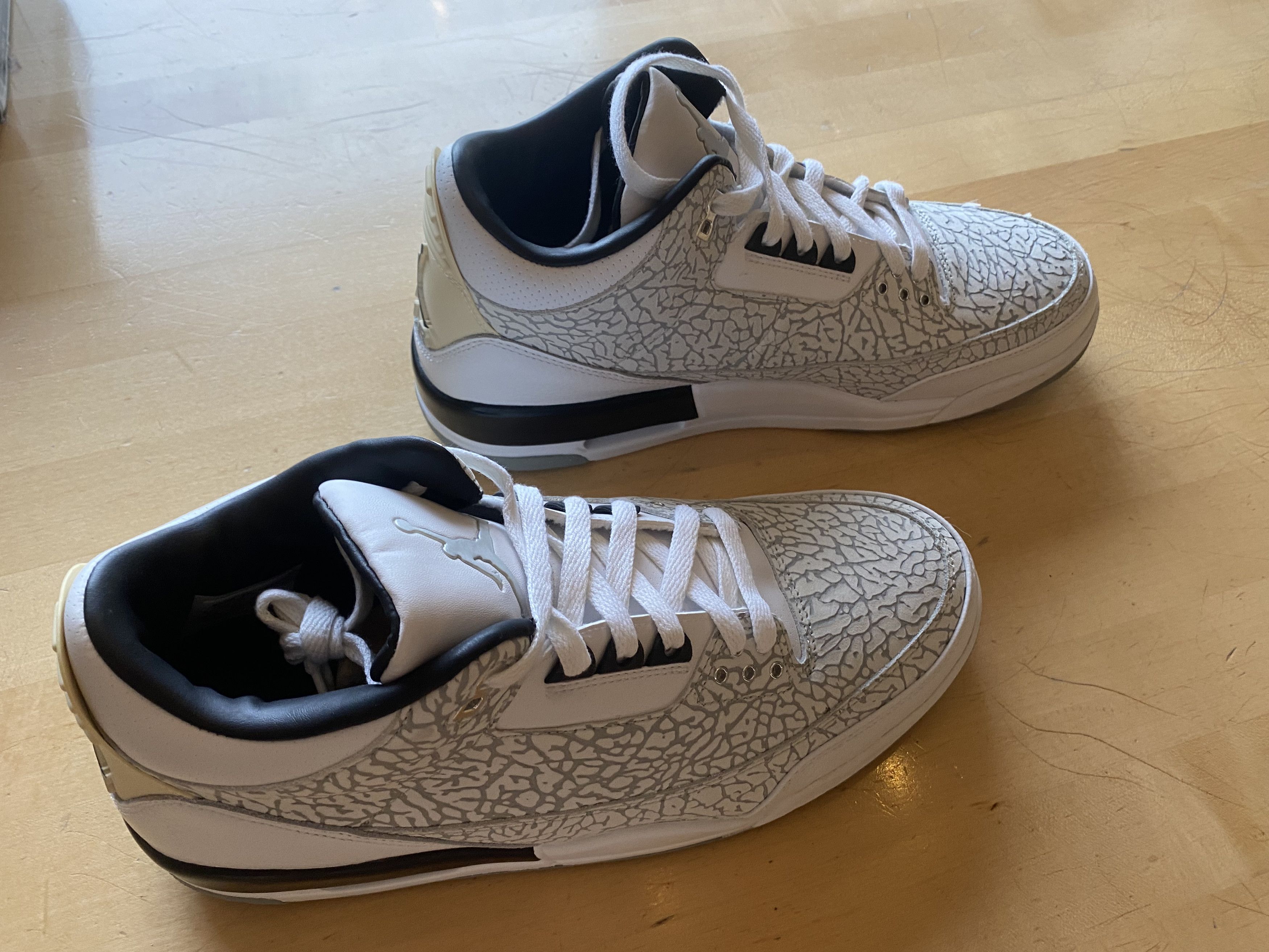 Jordan Brand Air Jordan Retro 3 Flip Size US 11.5 / EU 44-45 - 4 Thumbnail