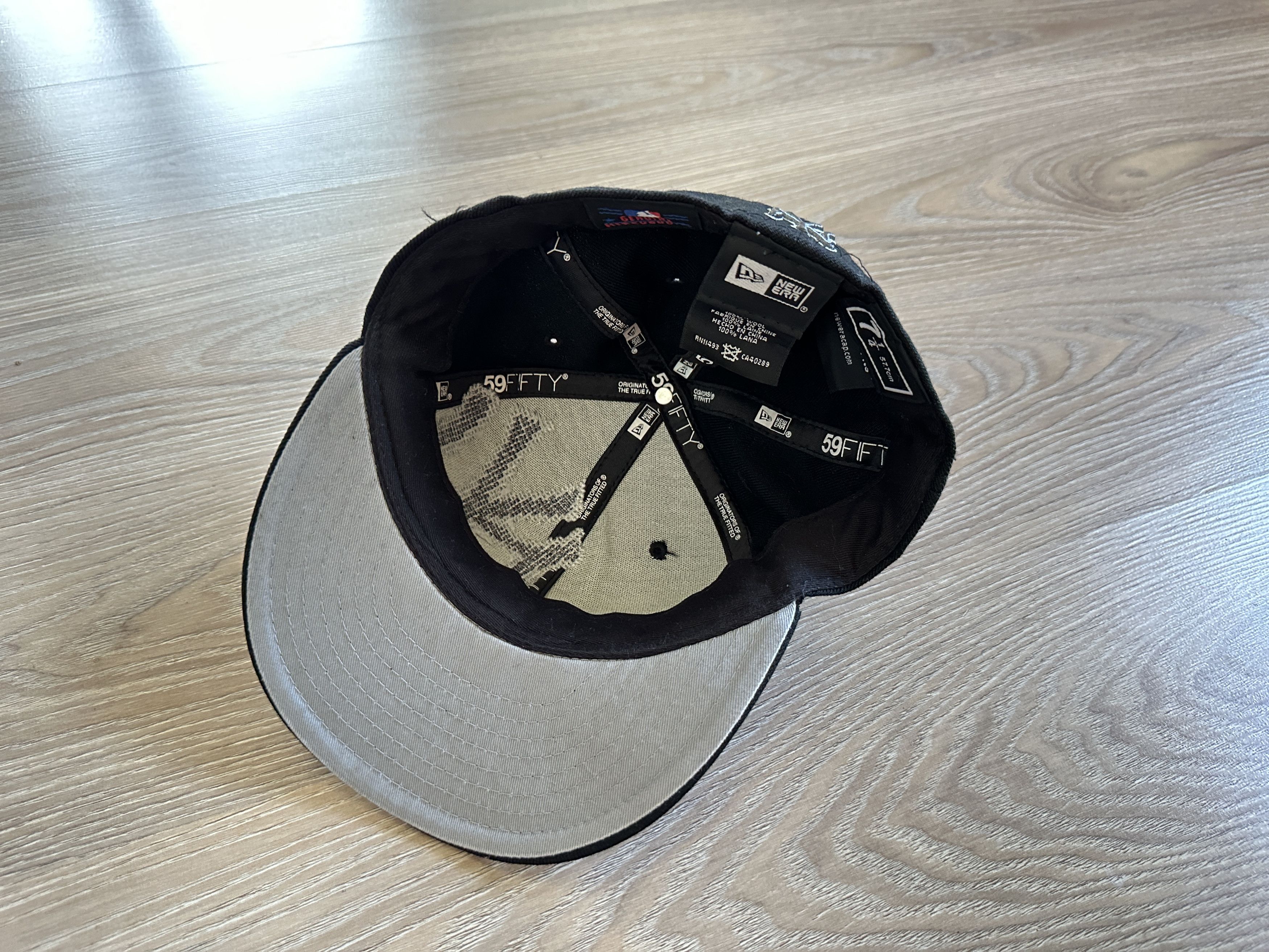 New Era × New York Yankees Vintage New Era New York Yankees Embroidered Logo Snapback Size ONE SIZE - 5 Thumbnail