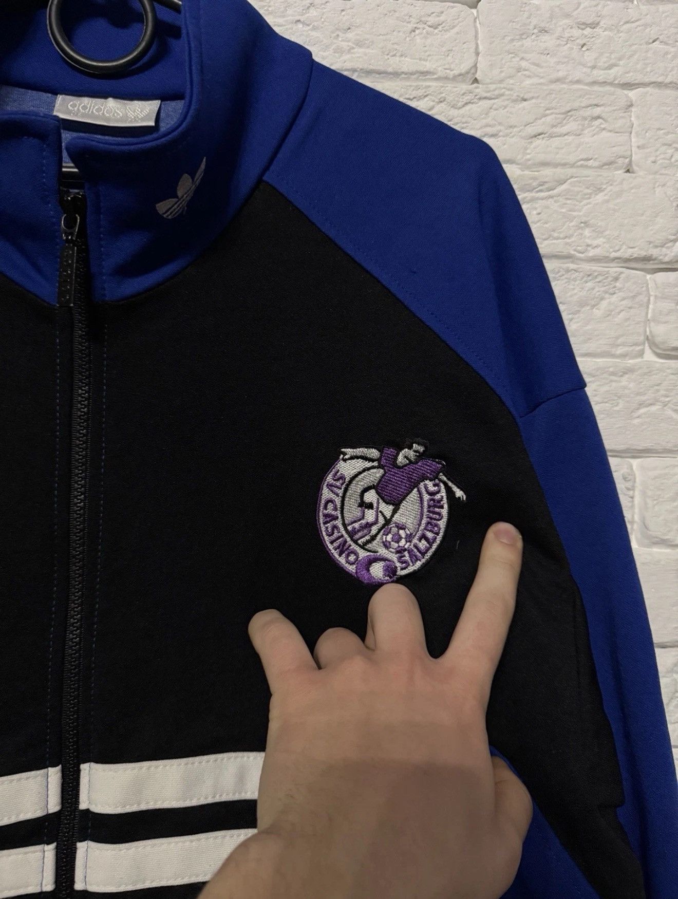 Adidas Vintage Rare Adidas Casino Salzburg Red Bull Full Zip Jacket Size US M / EU 48-50 / 2 - 3 Thumbnail