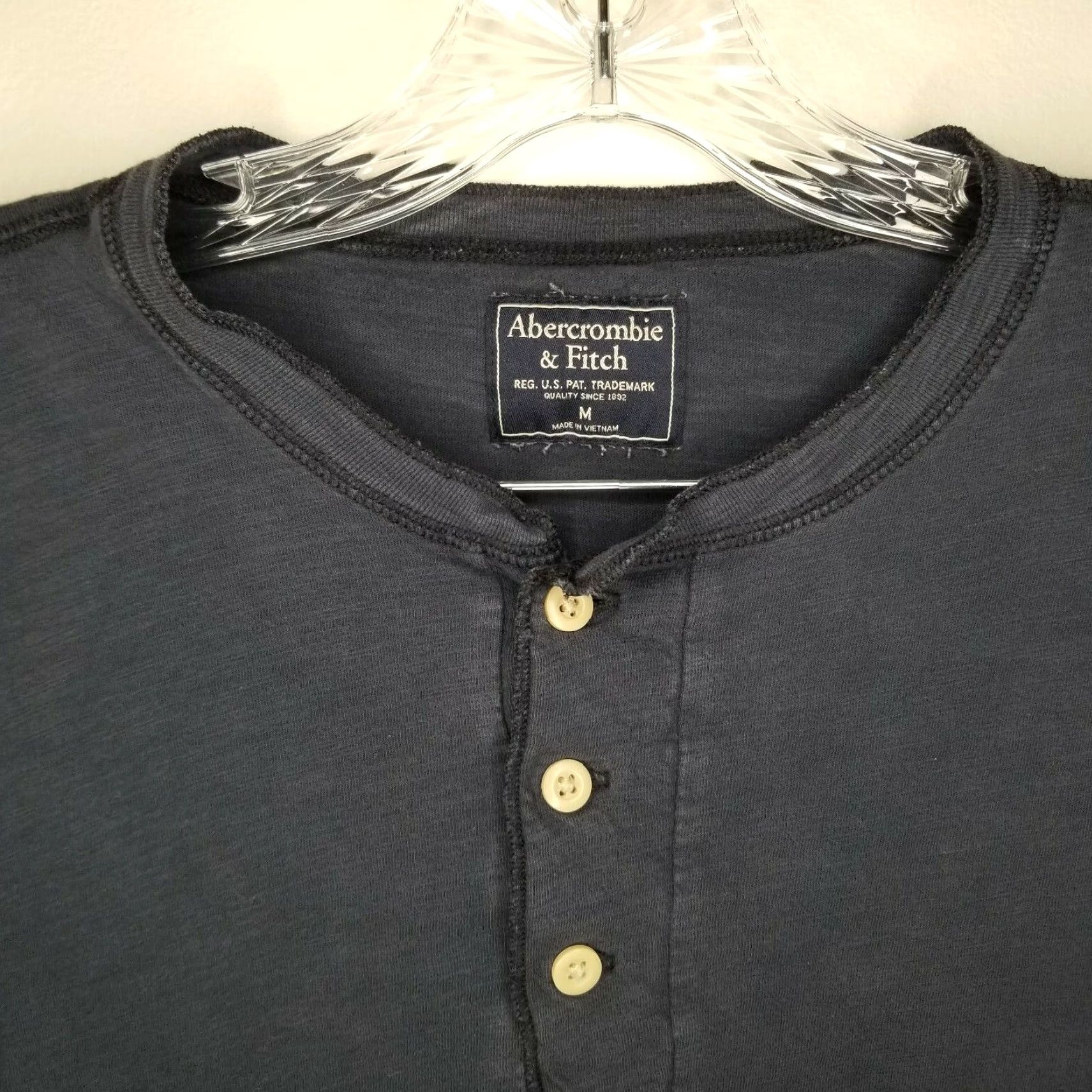 Abercrombie & Fitch ABERCROMBIE & FITCH Men's Blue Short Sleeve T-Shirt M 3 Button Casual Wear Size US M / EU 48-50 / 2 - 3 Thumbnail